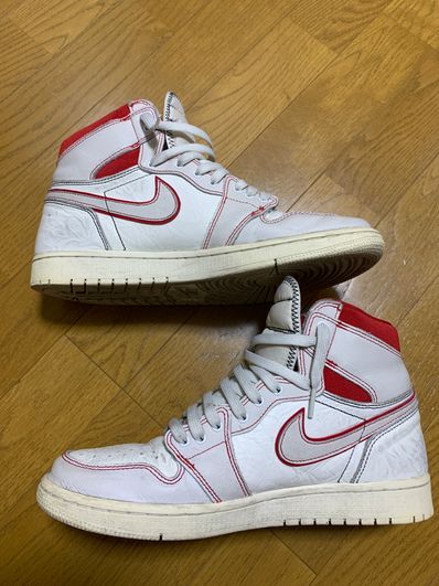 Nike Air Jordan 1 Retro High OG "Sail/University Red"