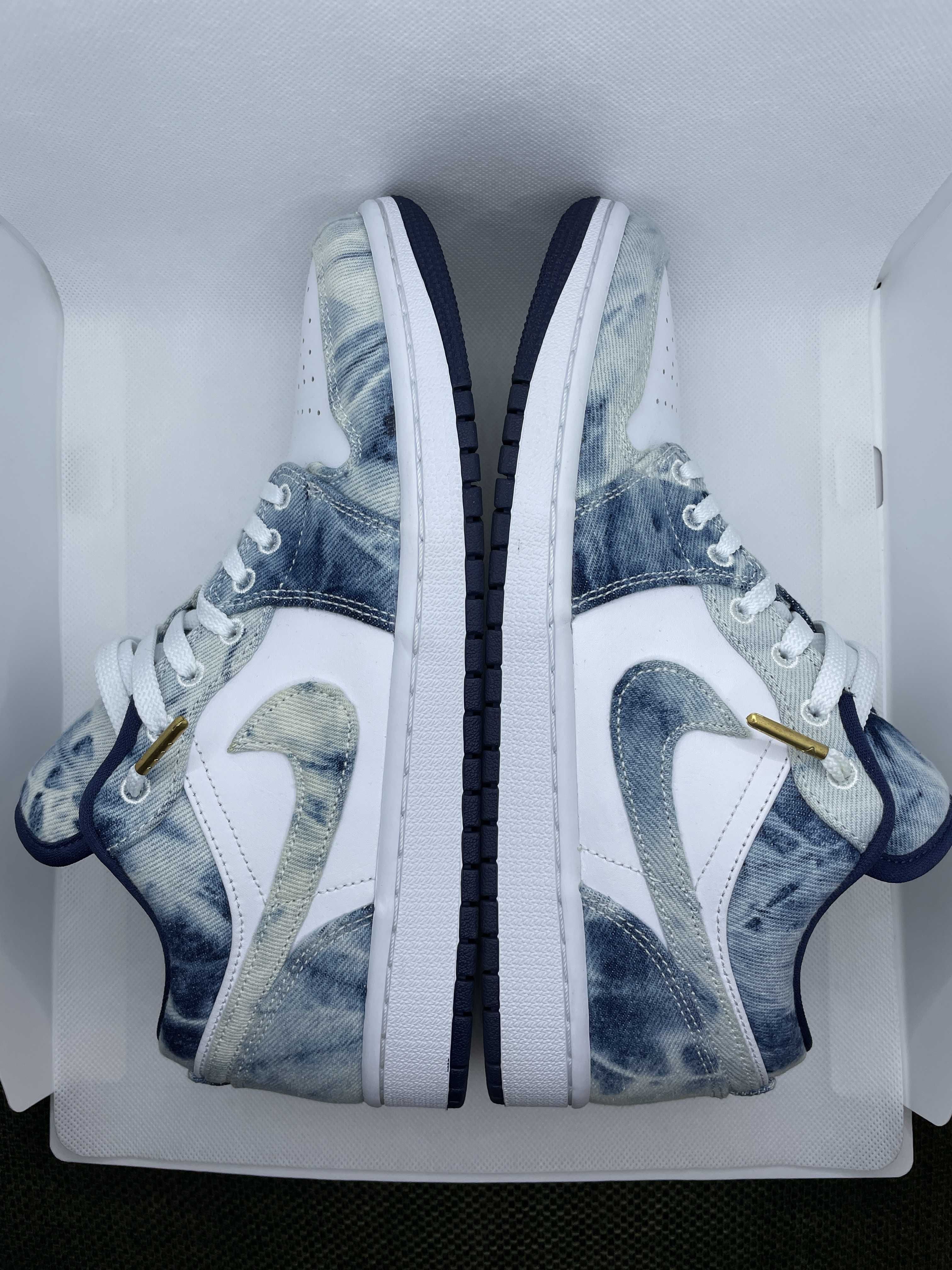 Nike Air Jordan 1 Low "Washed Denim"