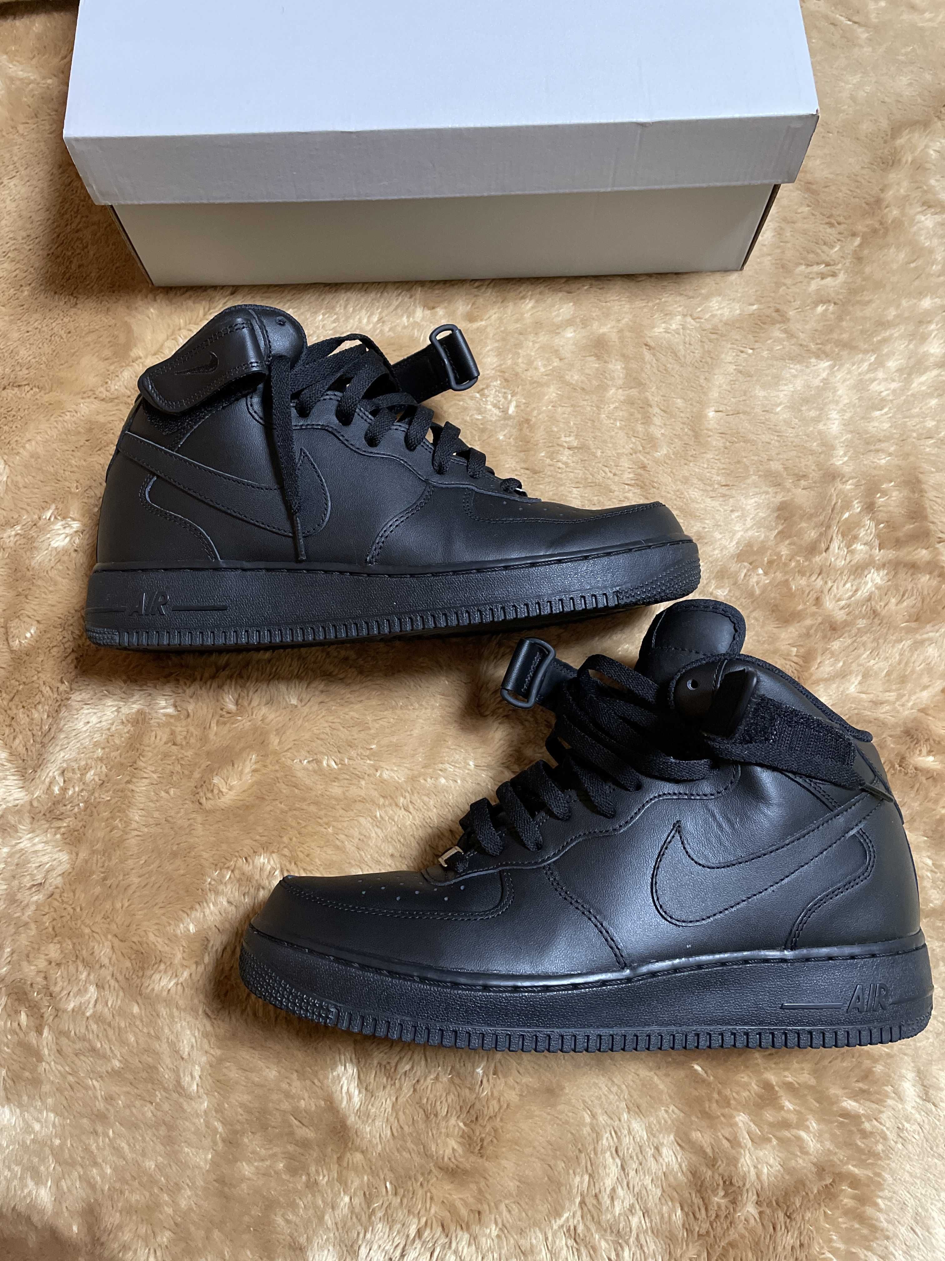 Nike Air Force 1 Mid '07 "Black/Black" (315123-001/CW2289-001)