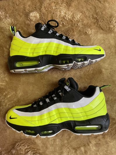 Nike Air Max 95 "Reverse Volt"