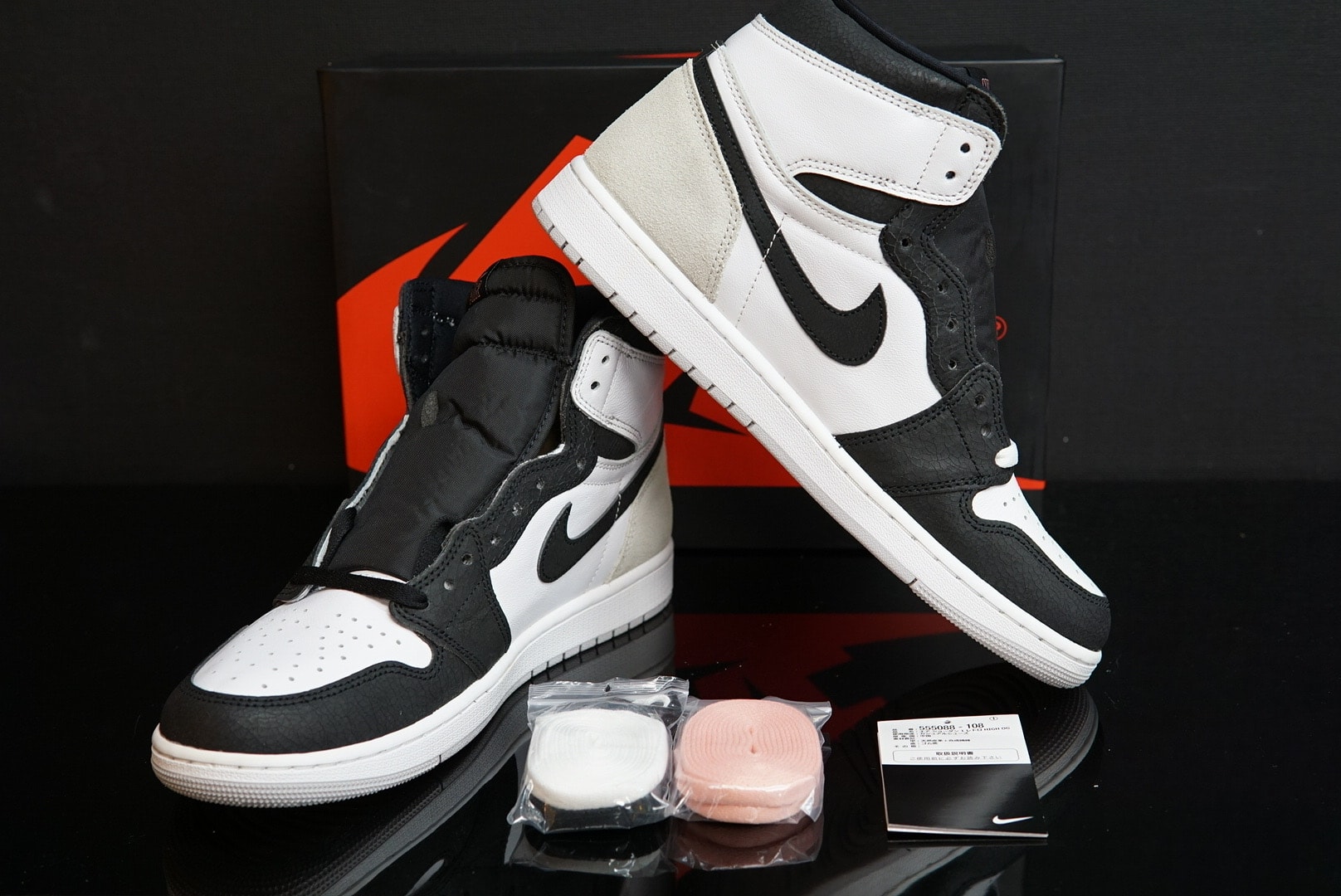 Nike Air Jordan 1 High OG "Bleached Coral"