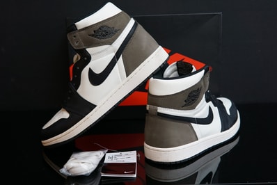 Nike Air Jordan 1 High OG "Sail/Dark Mocha/Black"