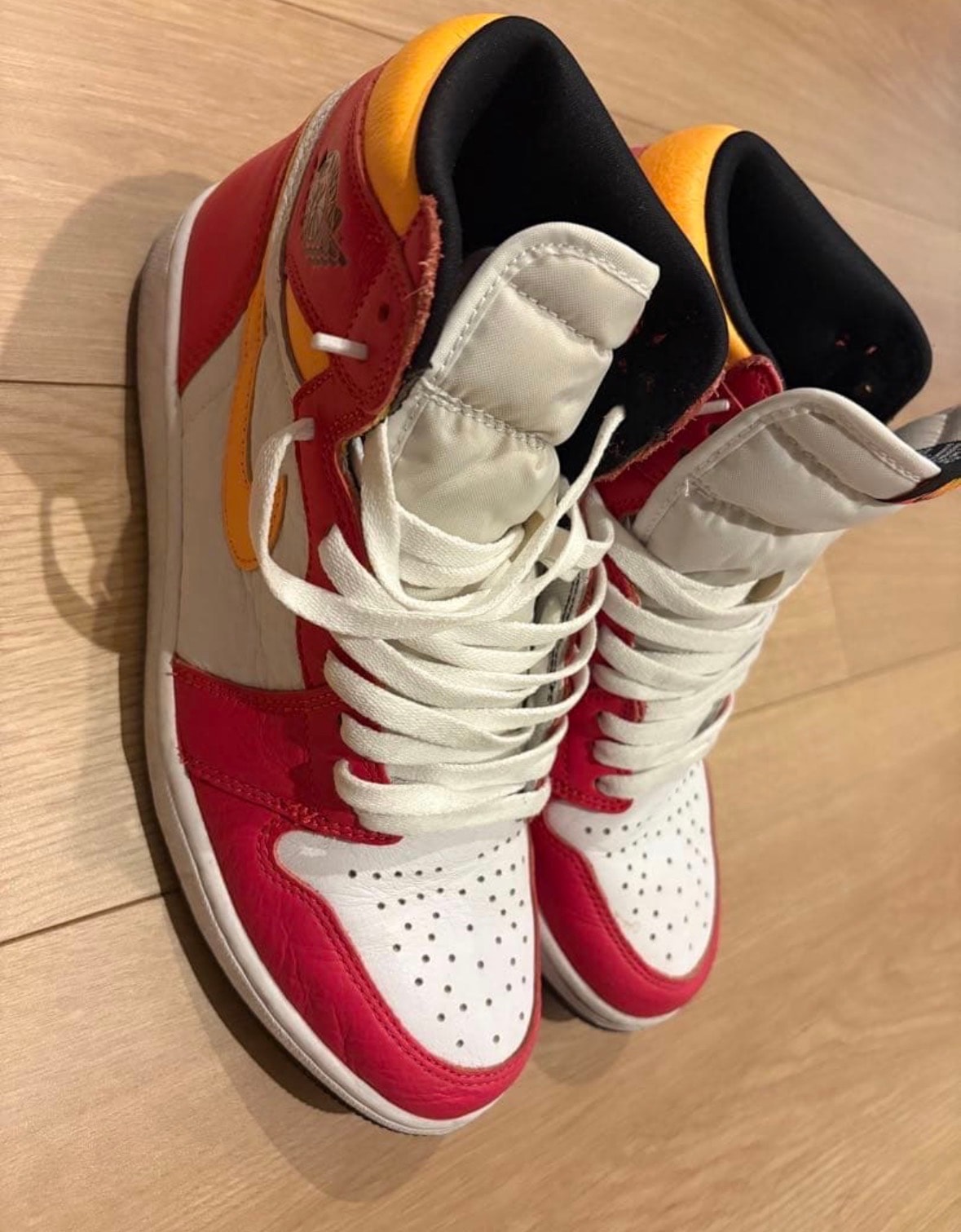 Nike Air Jordan 1 High OG "Light Fusion Red"