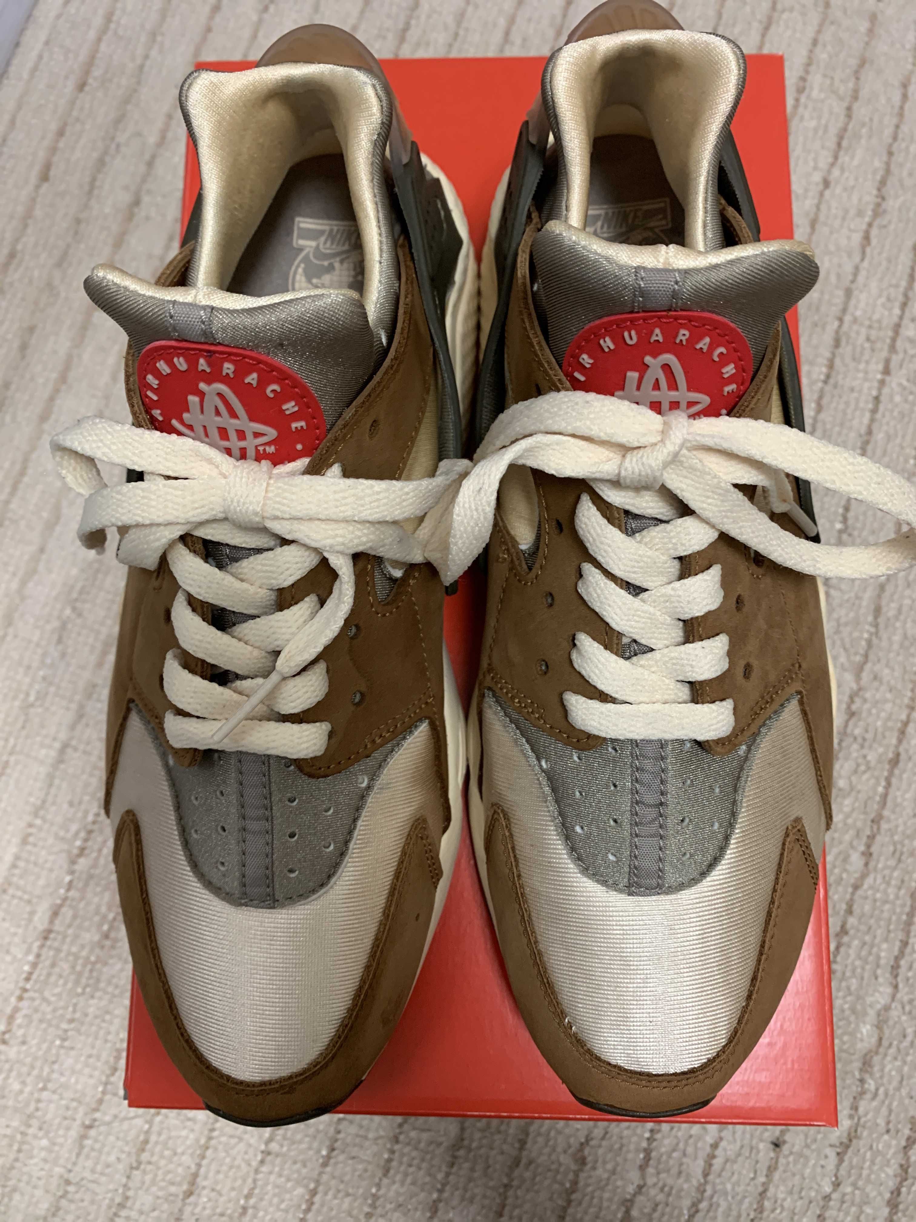 Stussy × Nike Air Huarache "Desert Oak"