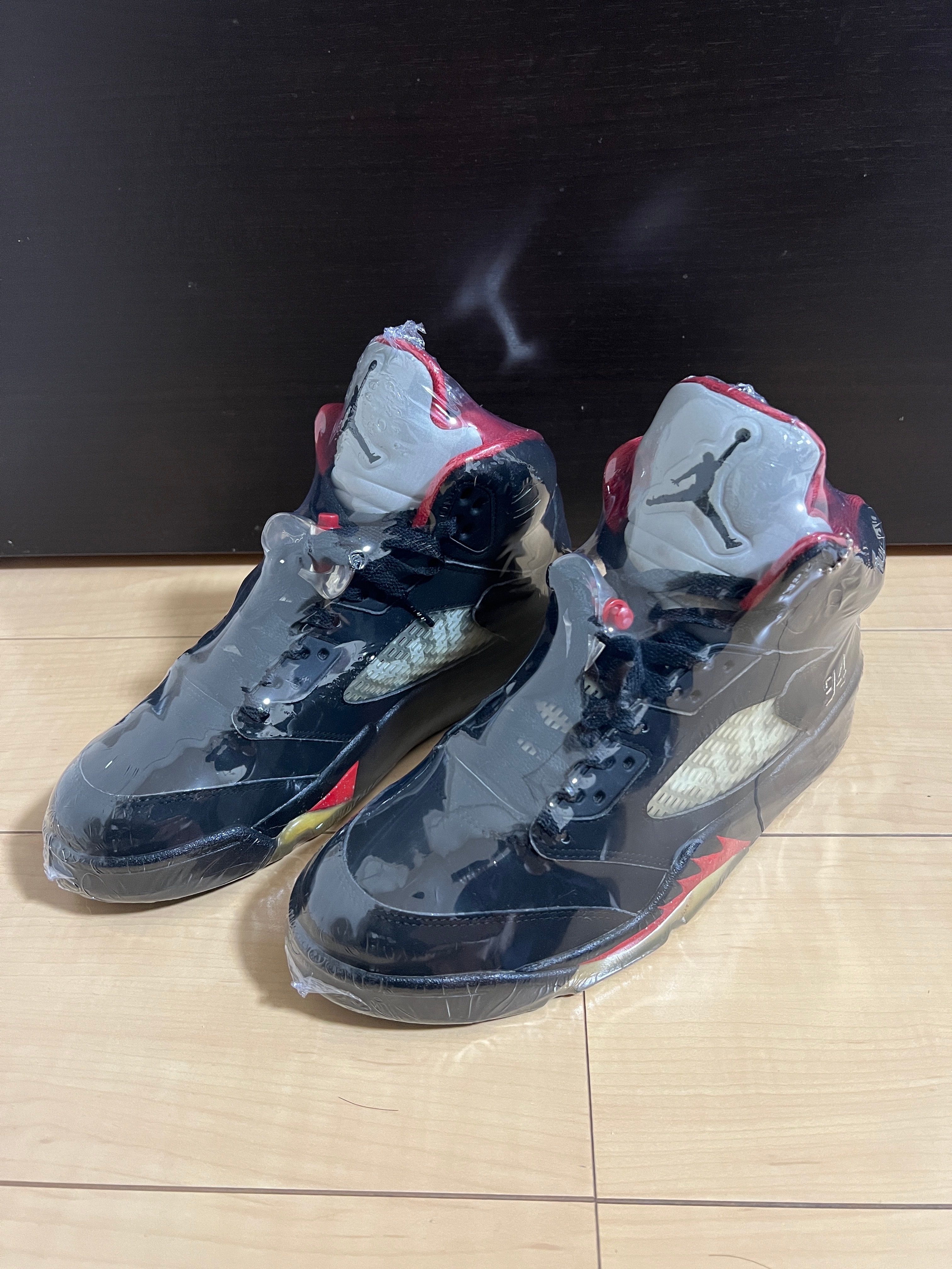 Supreme × Nike Air Jordan 5 Retro "Black"