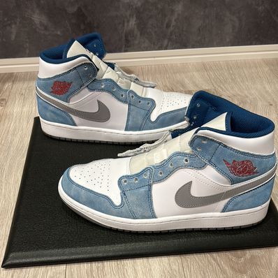 Nike Air Jordan 1 Mid SE "White/Hyper Royal/Red"