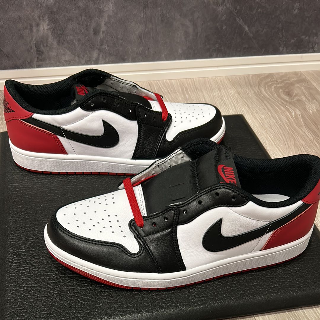 Nike Air Jordan 1 Retro Low OG "Black Toe"