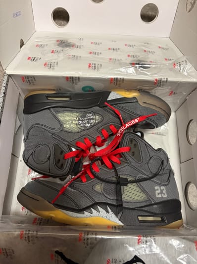 Off-White × Nike Air Jordan 5 "Black/Muslin/Fire Red"