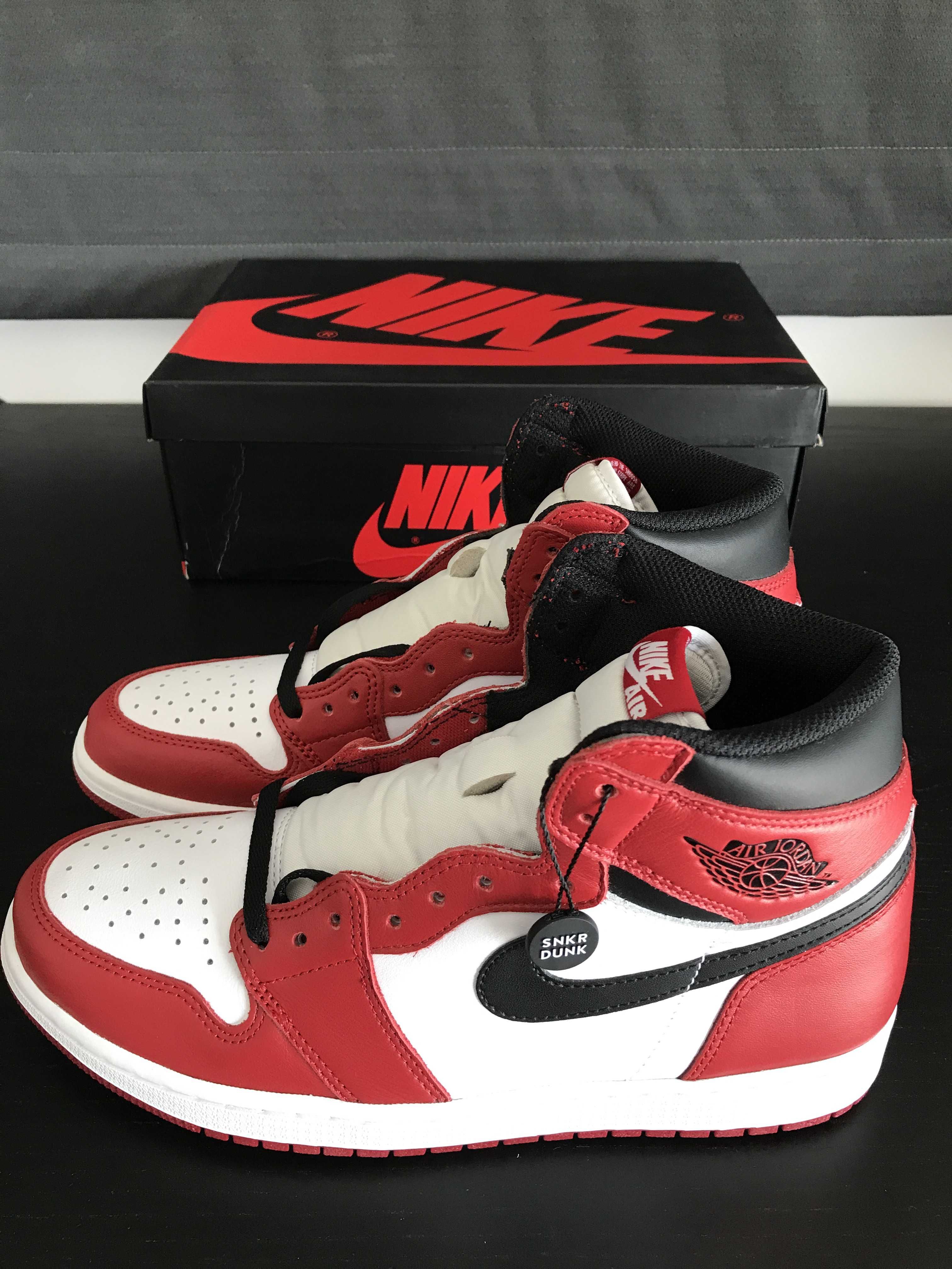 Nike Air Jordan 1 Retro High "Chicago" (2015)