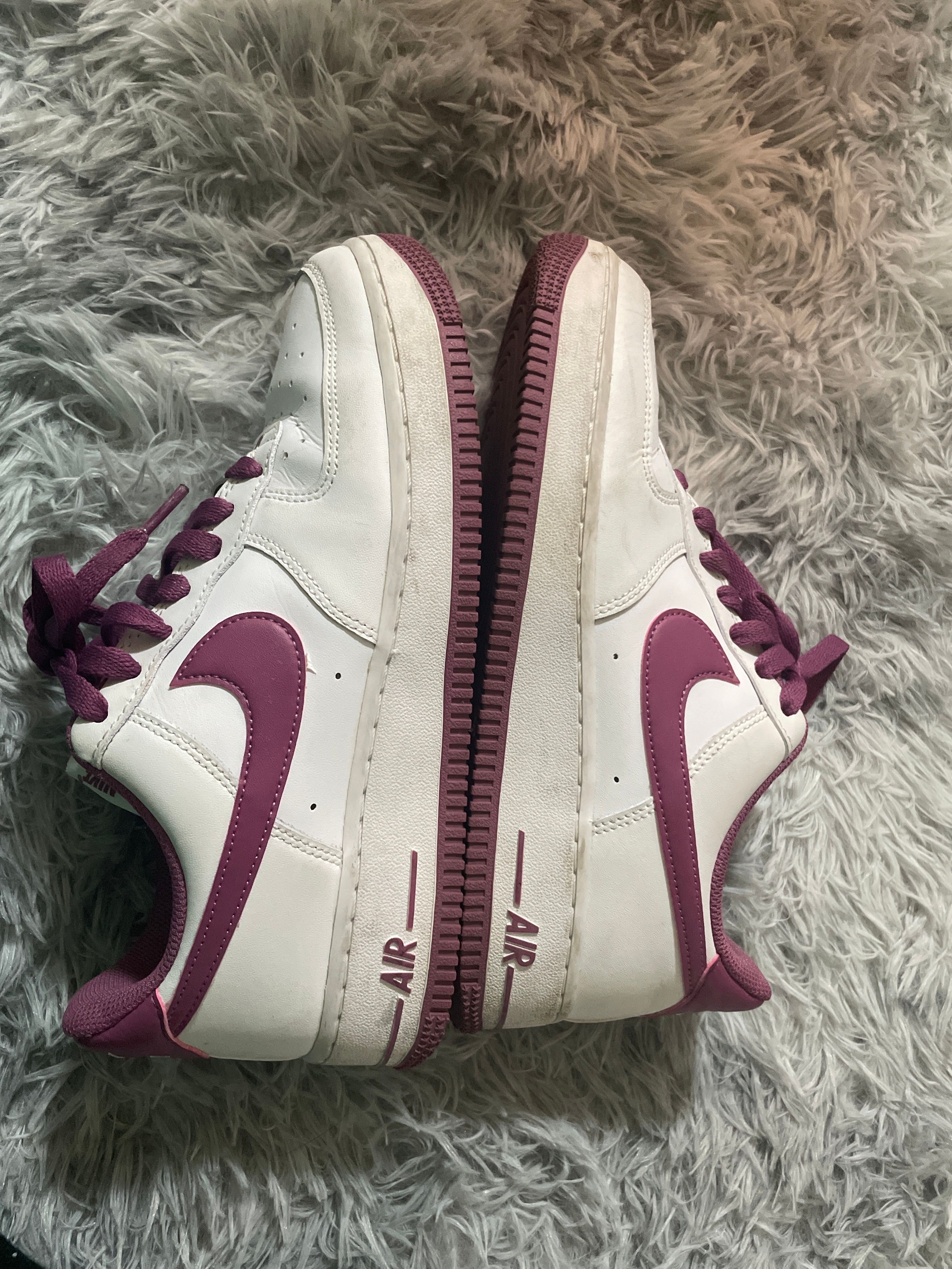 Nike Air Force 1 Low "Light Bordeaux"