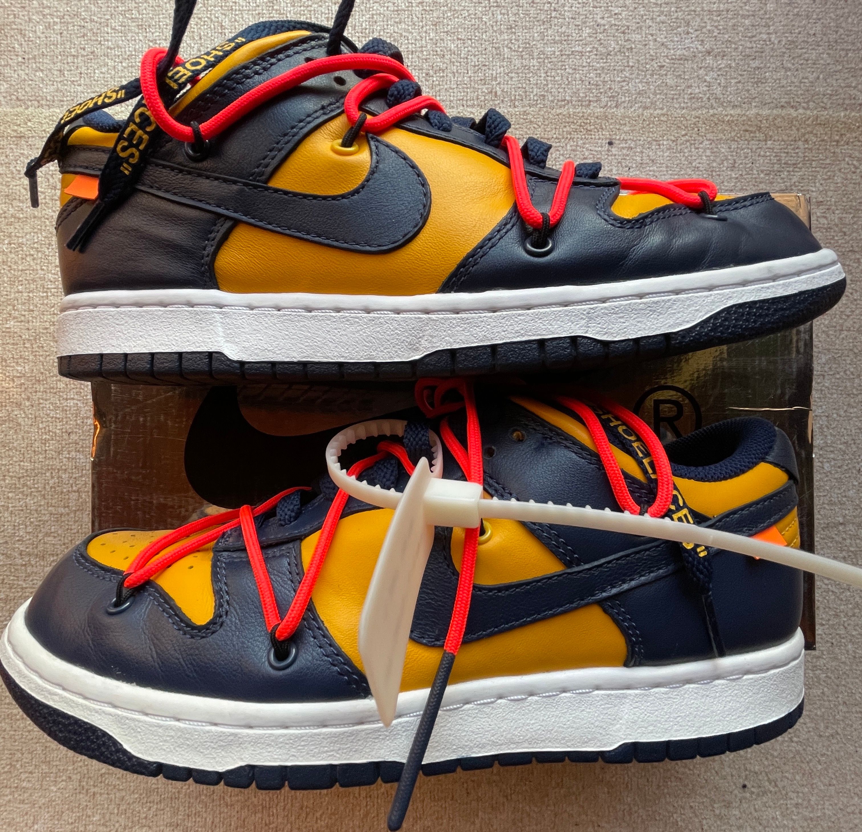 Off-White × Nike Dunk Low LTHR "University Gold/Midnight Navy/White"