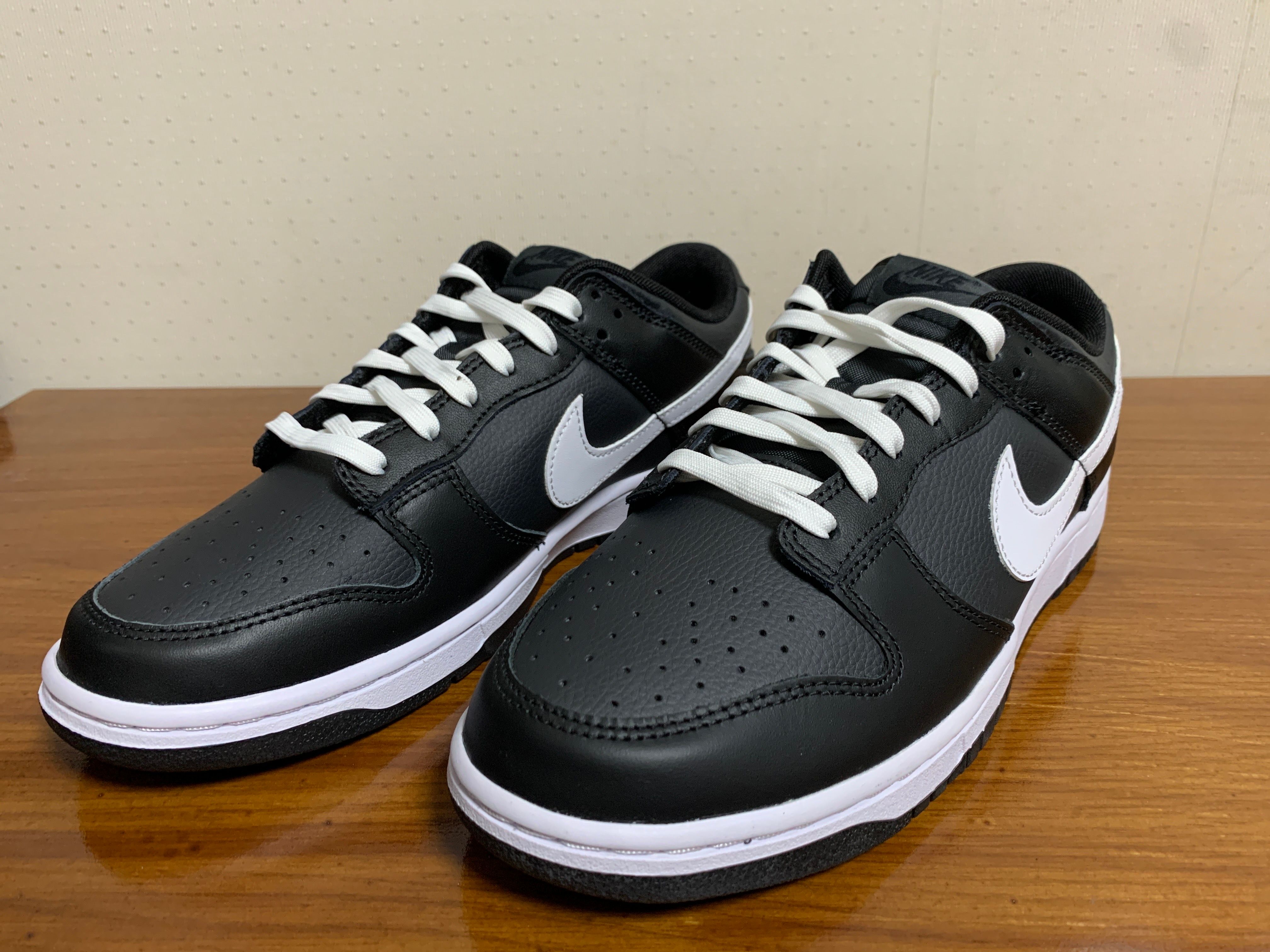 Nike Dunk Low "Black Panda"