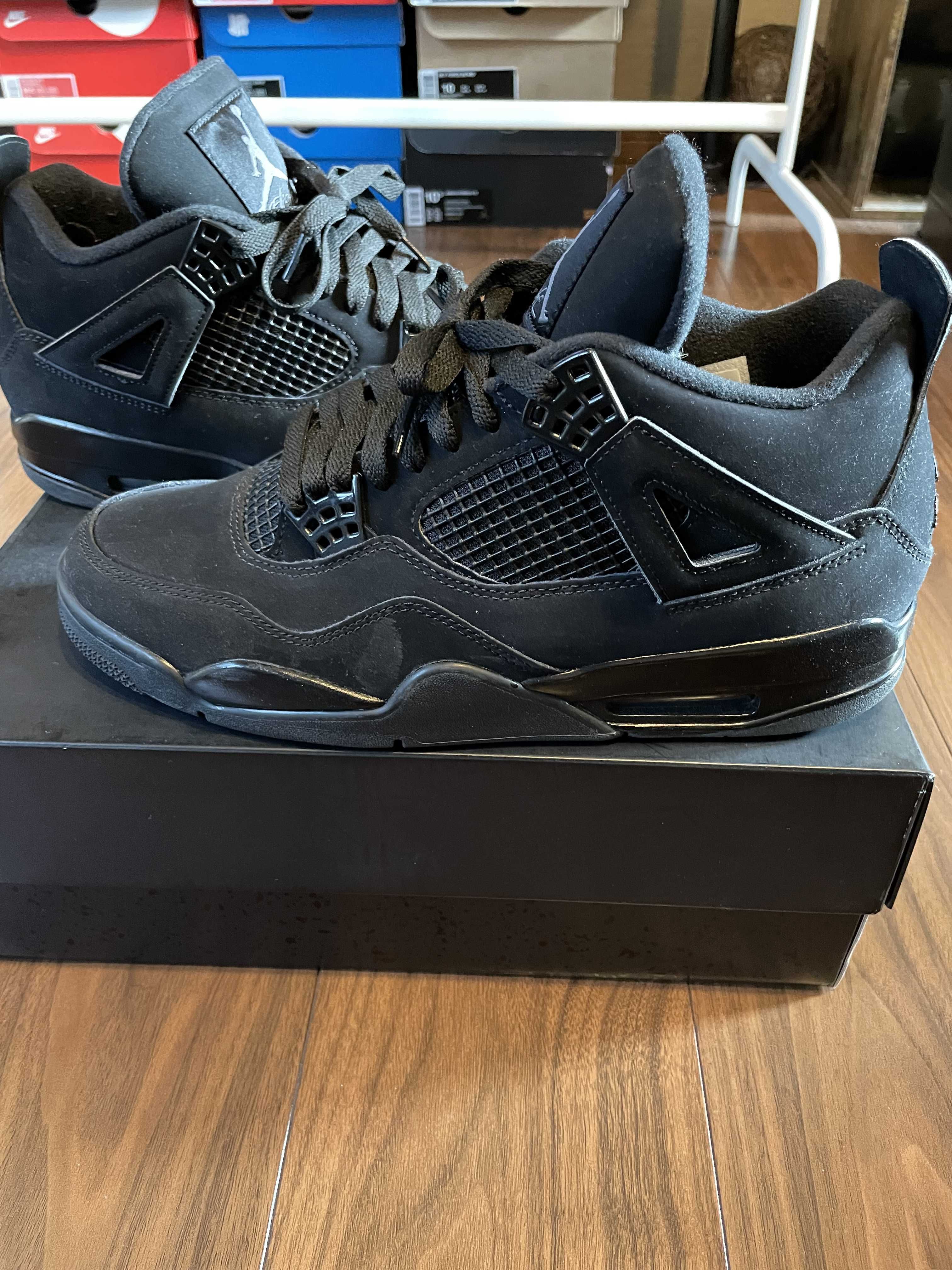 Nike Air Jordan 4 "Black Cat"