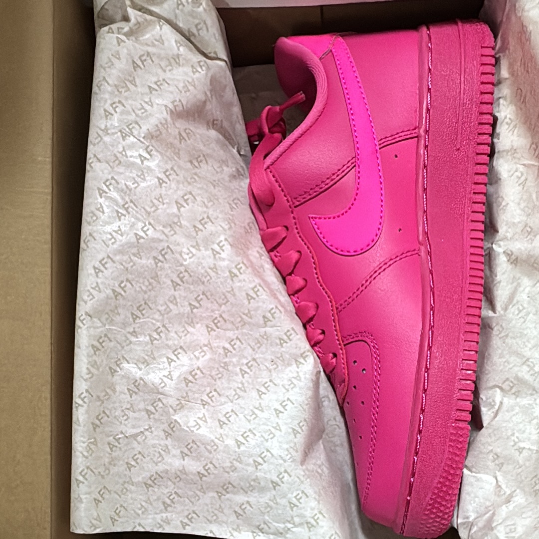 Nike Women's Air Force 1 '07 "Fireberry"