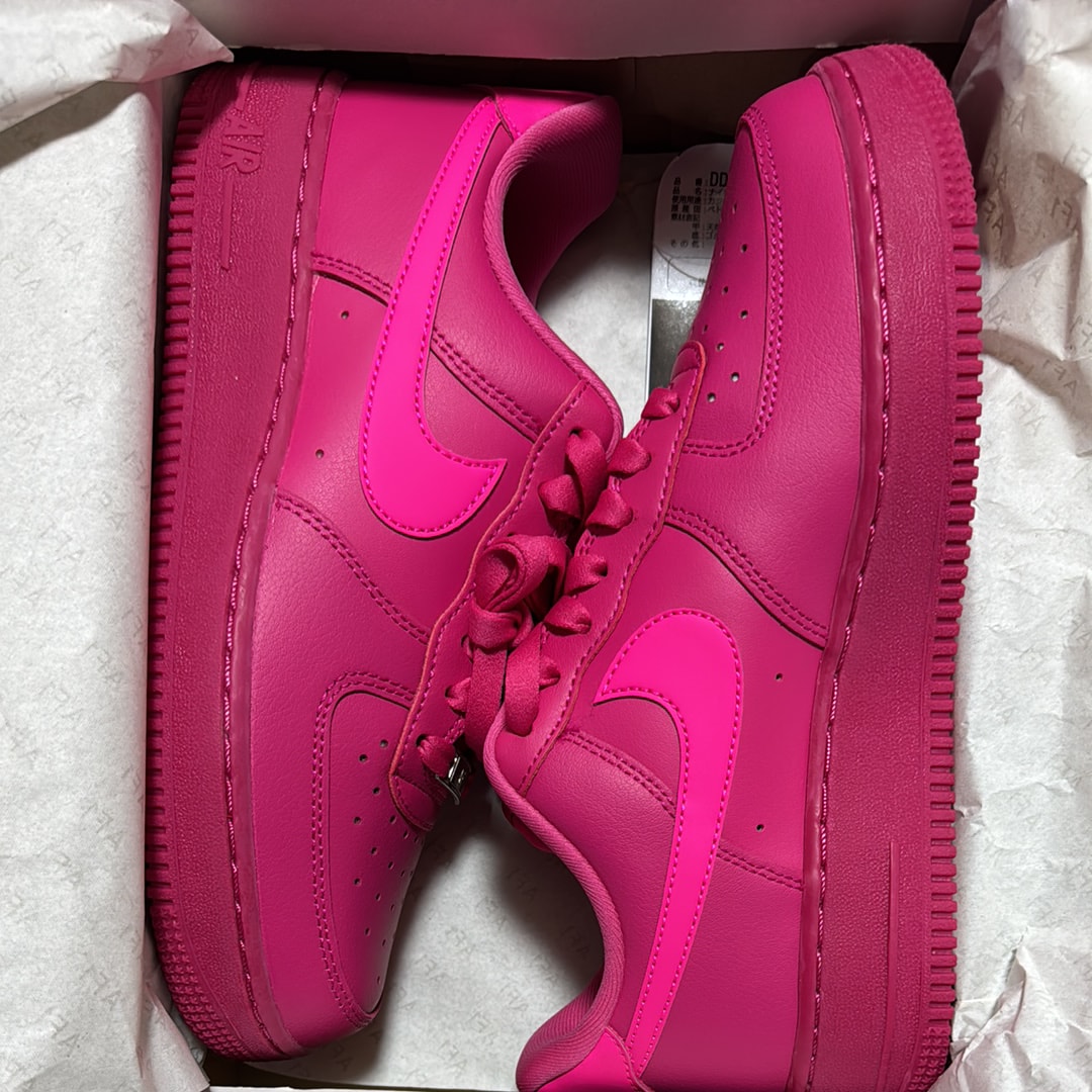 ナイキ ウィメンズ エアフォース1 '07 "ファイヤーベリー"