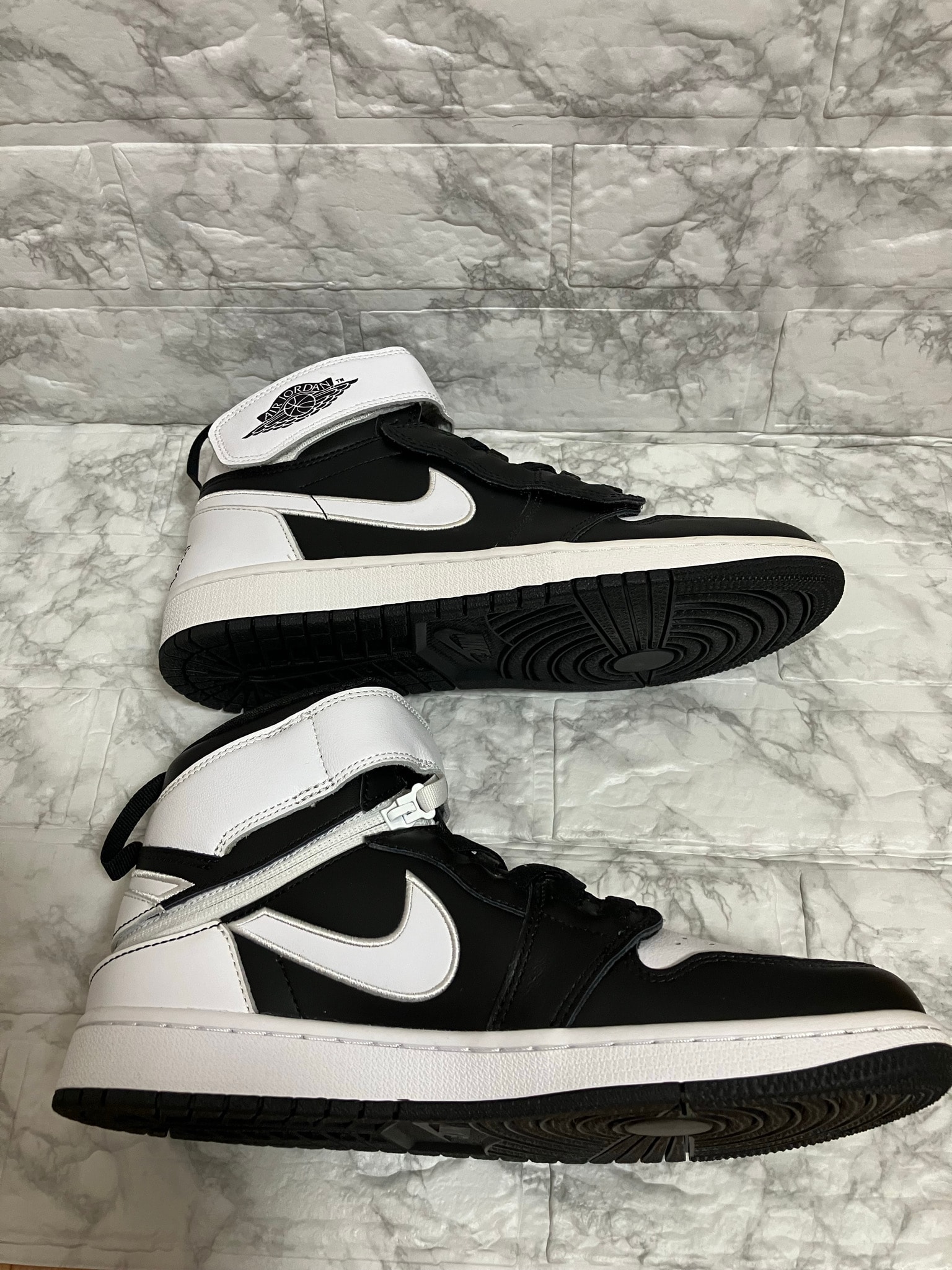 Nike Air Jordan 1 High Flyease "Black and White"