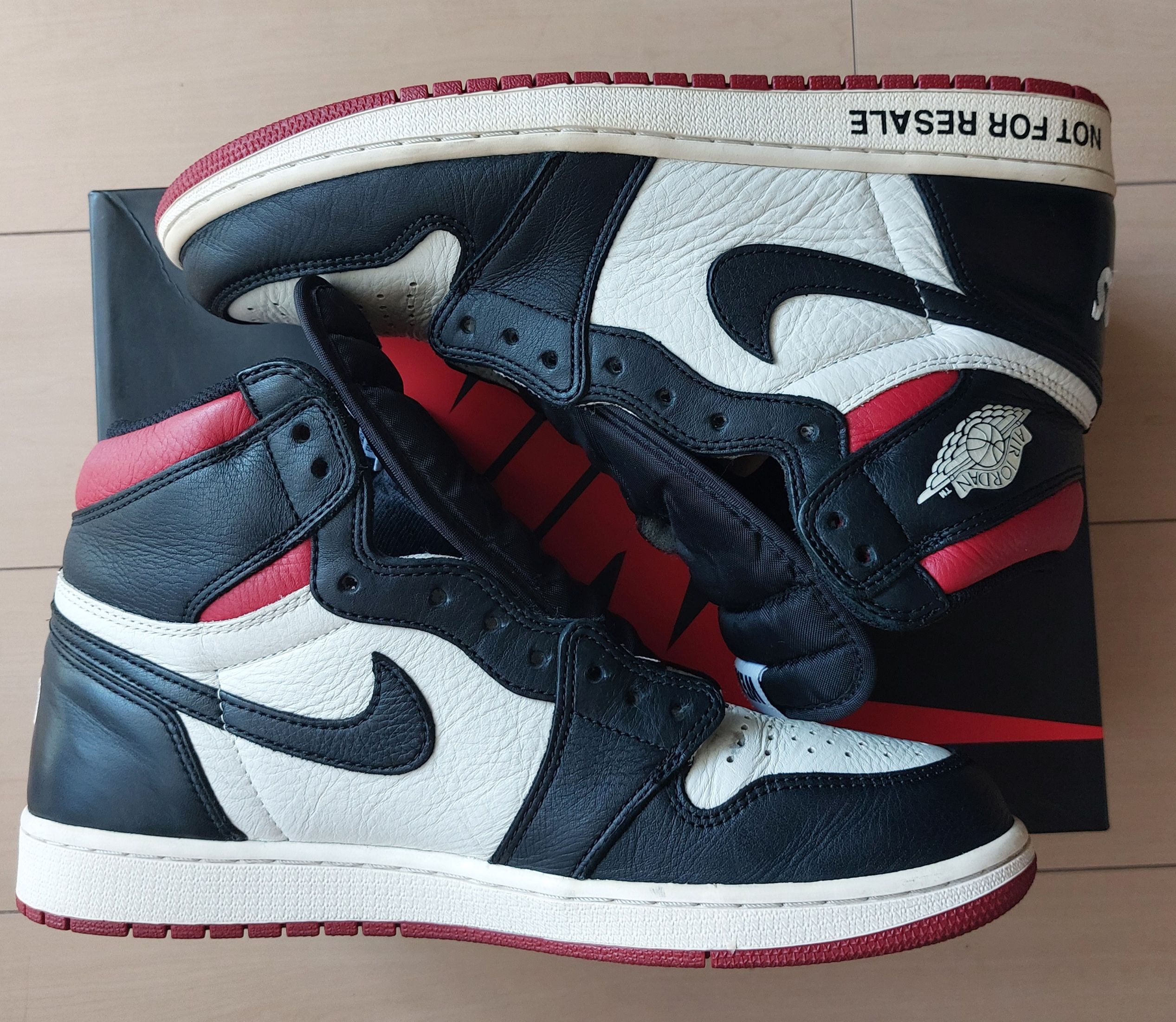 Nike Air Jordan 1 Retro High OG "Not for Resale"