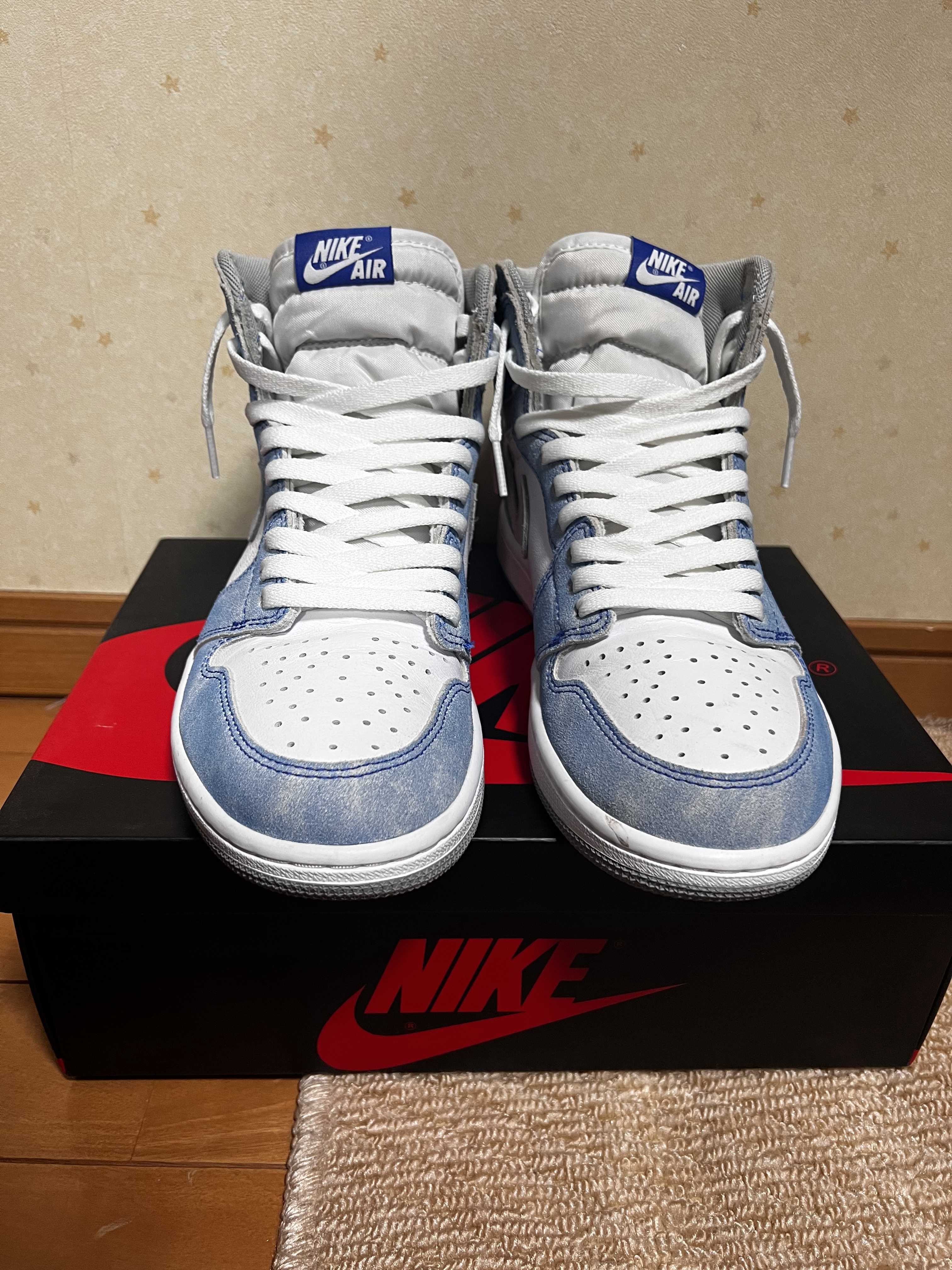 Nike Air Jordan 1 High OG "Hyper Royal"
