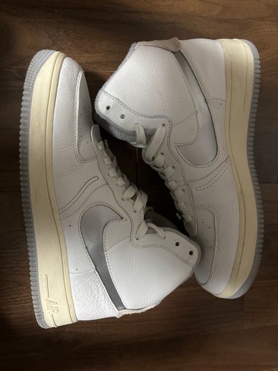 Nike Women's Air Force 1 Strapress "Summit White"