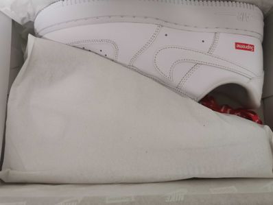 Supreme × Nike Air Force 1 Low "White"