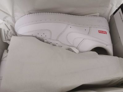 Supreme × Nike Air Force 1 Low "White"