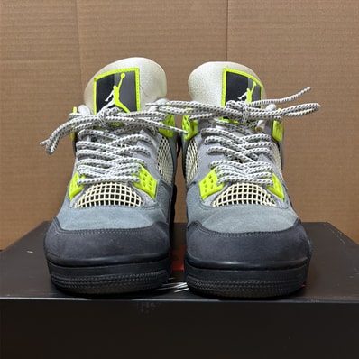 Nike Air Jordan 4 Retro LE "Neon"