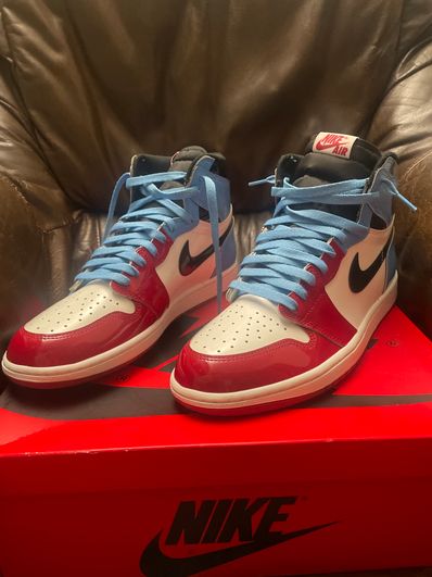 Nike Air Jordan 1 High OG "Fearless"