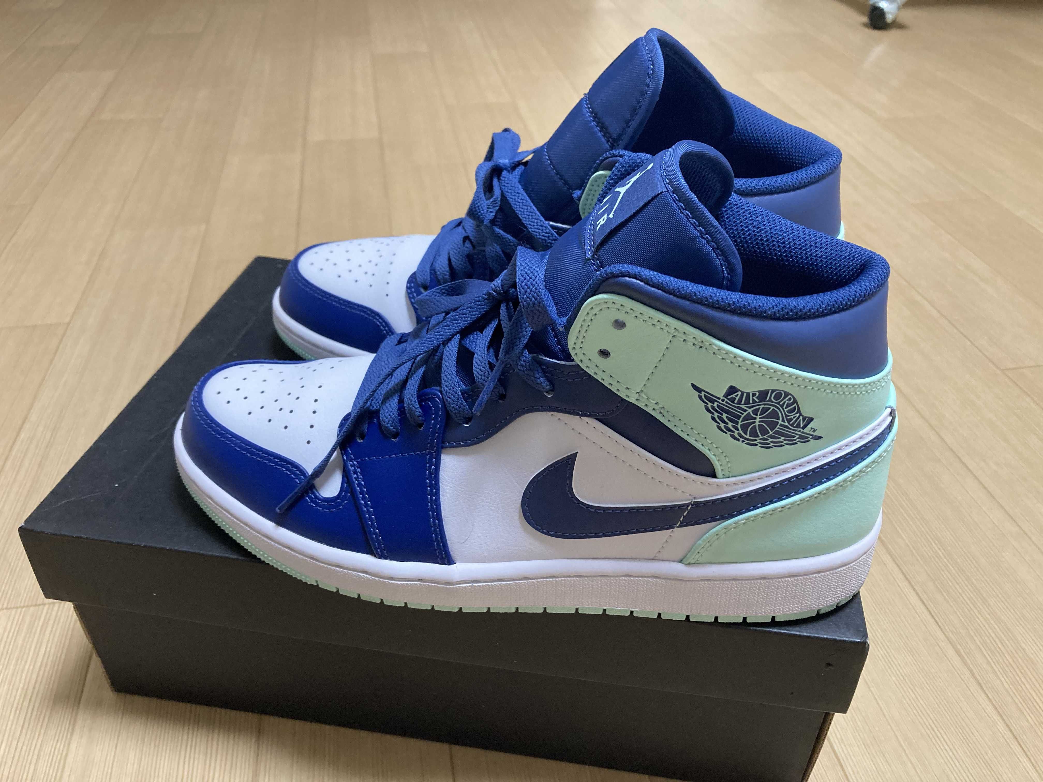 Nike Air Jordan 1 Mid "Blue Mint"
