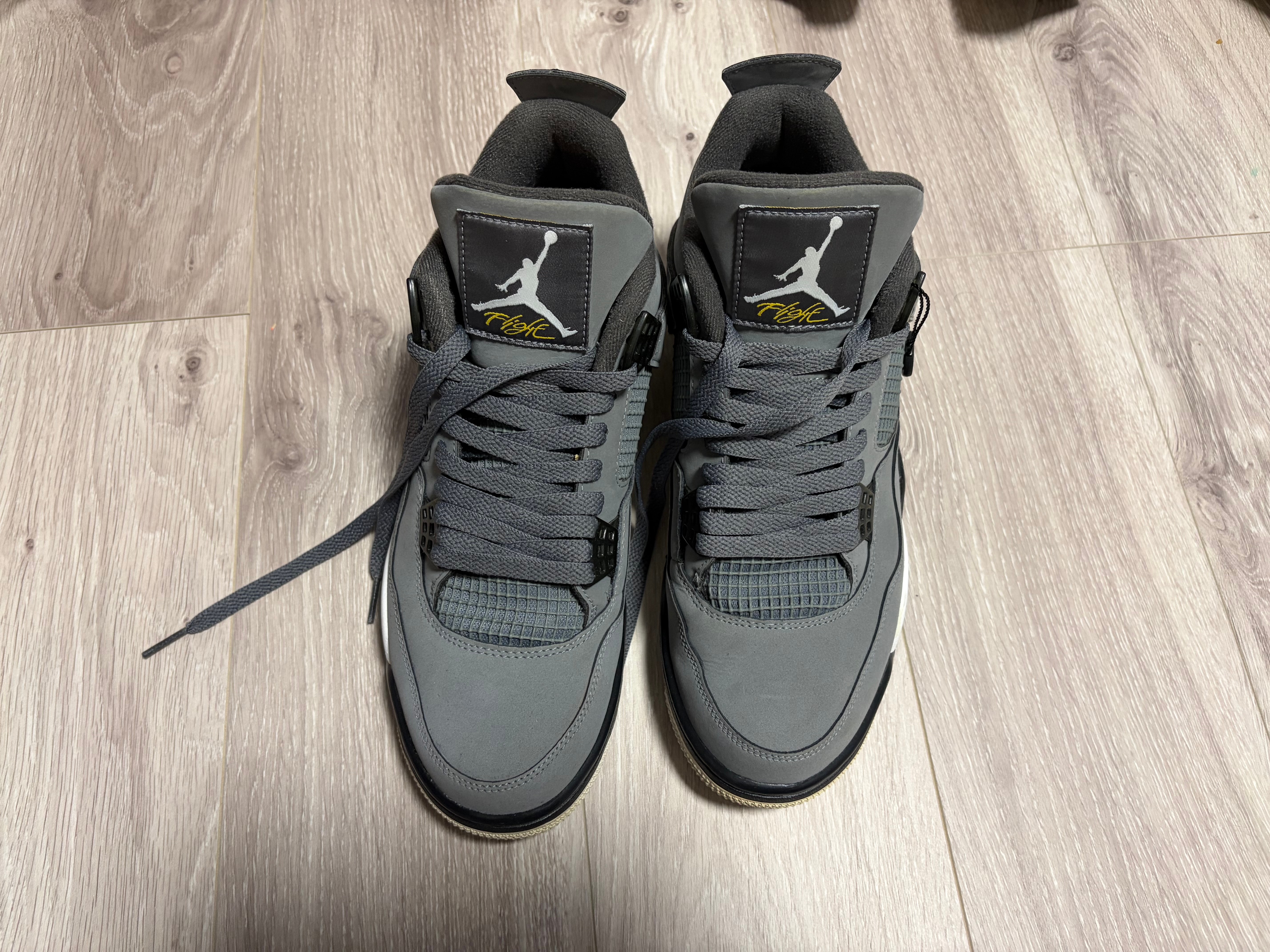 Nike Air Jordan 4 "Cool Grey"
