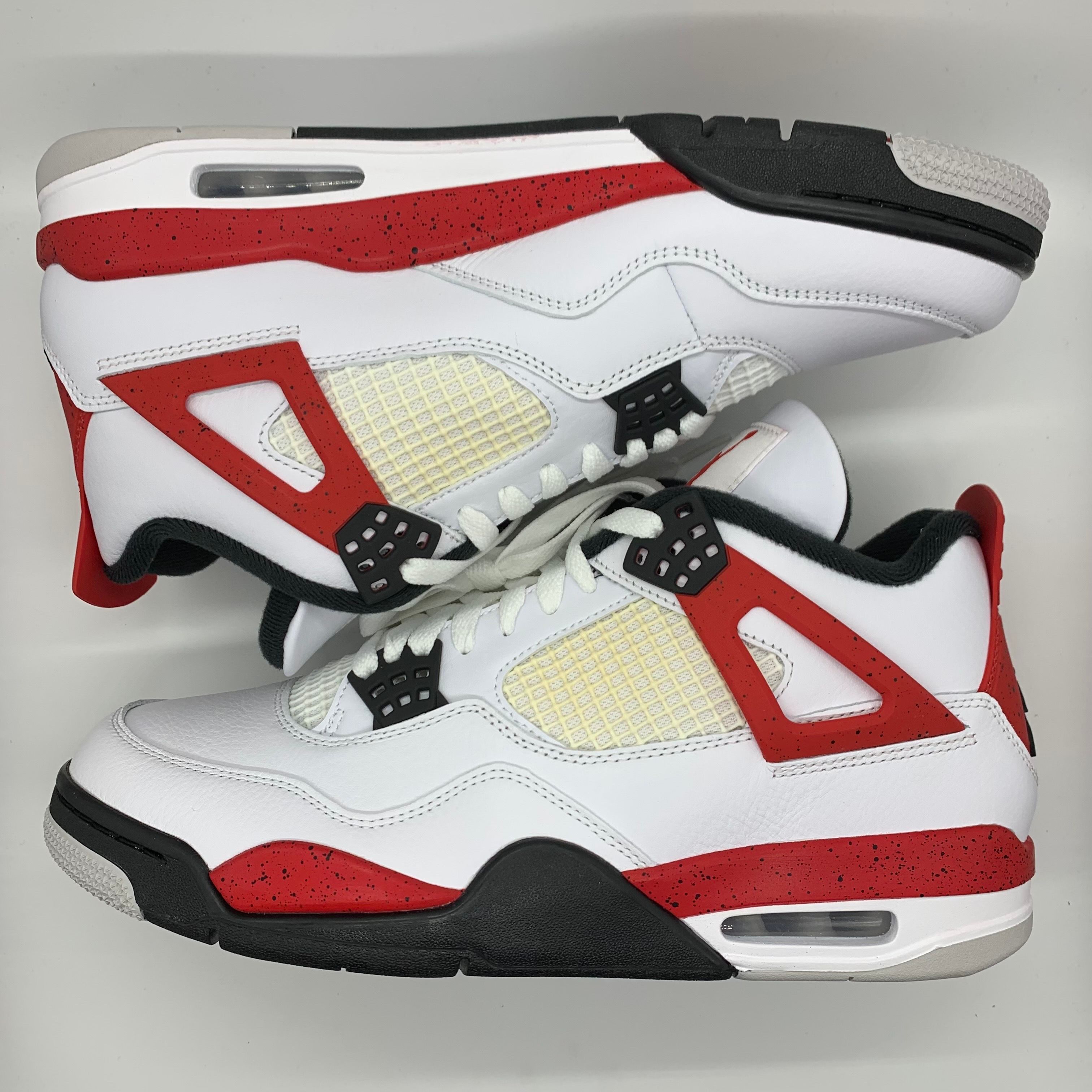 Nike Air Jordan 4 Retro "Red Cement"