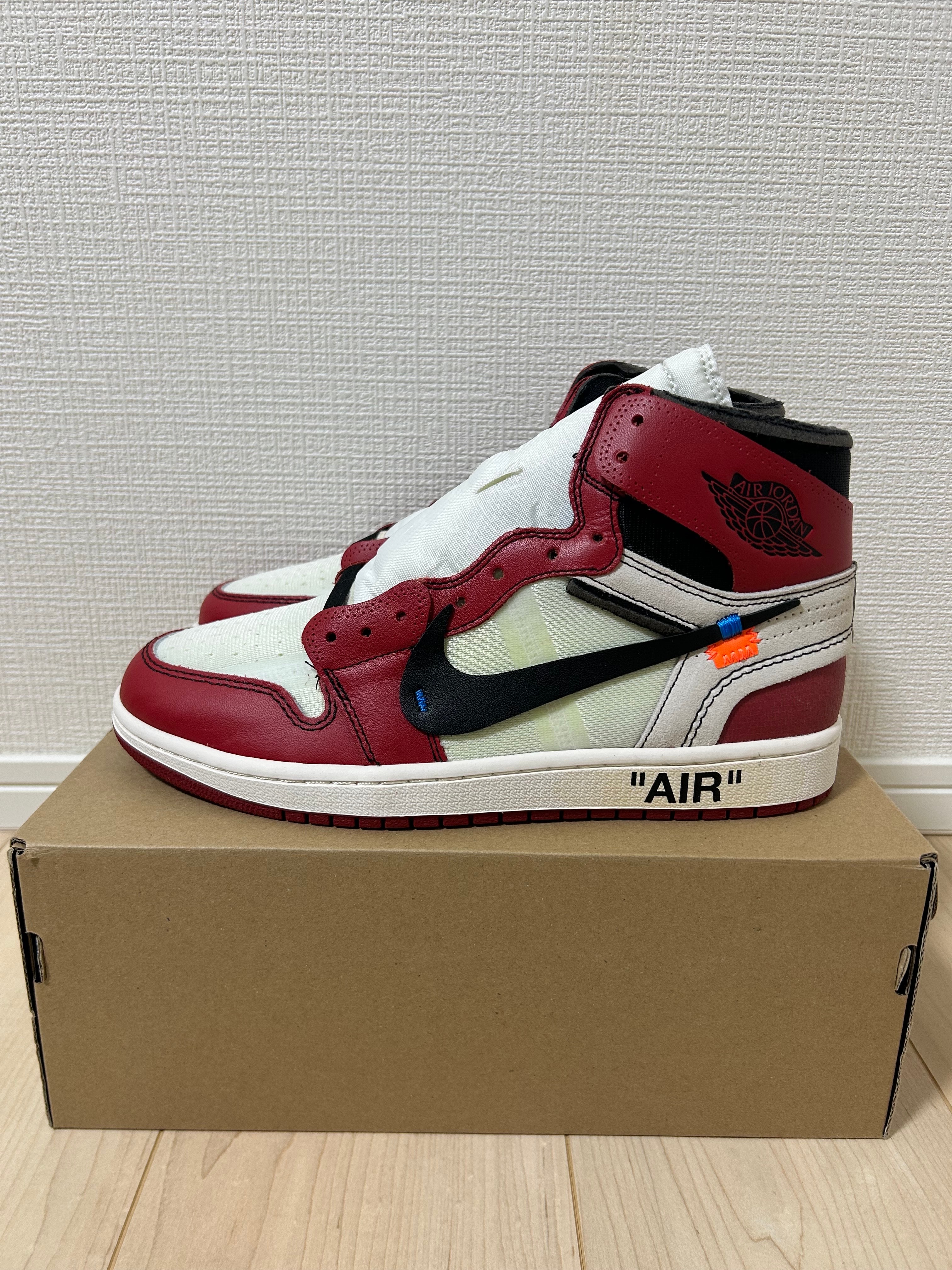 Off-White × Nike Air Jordan 1 Retro High The Ten "Chicago"