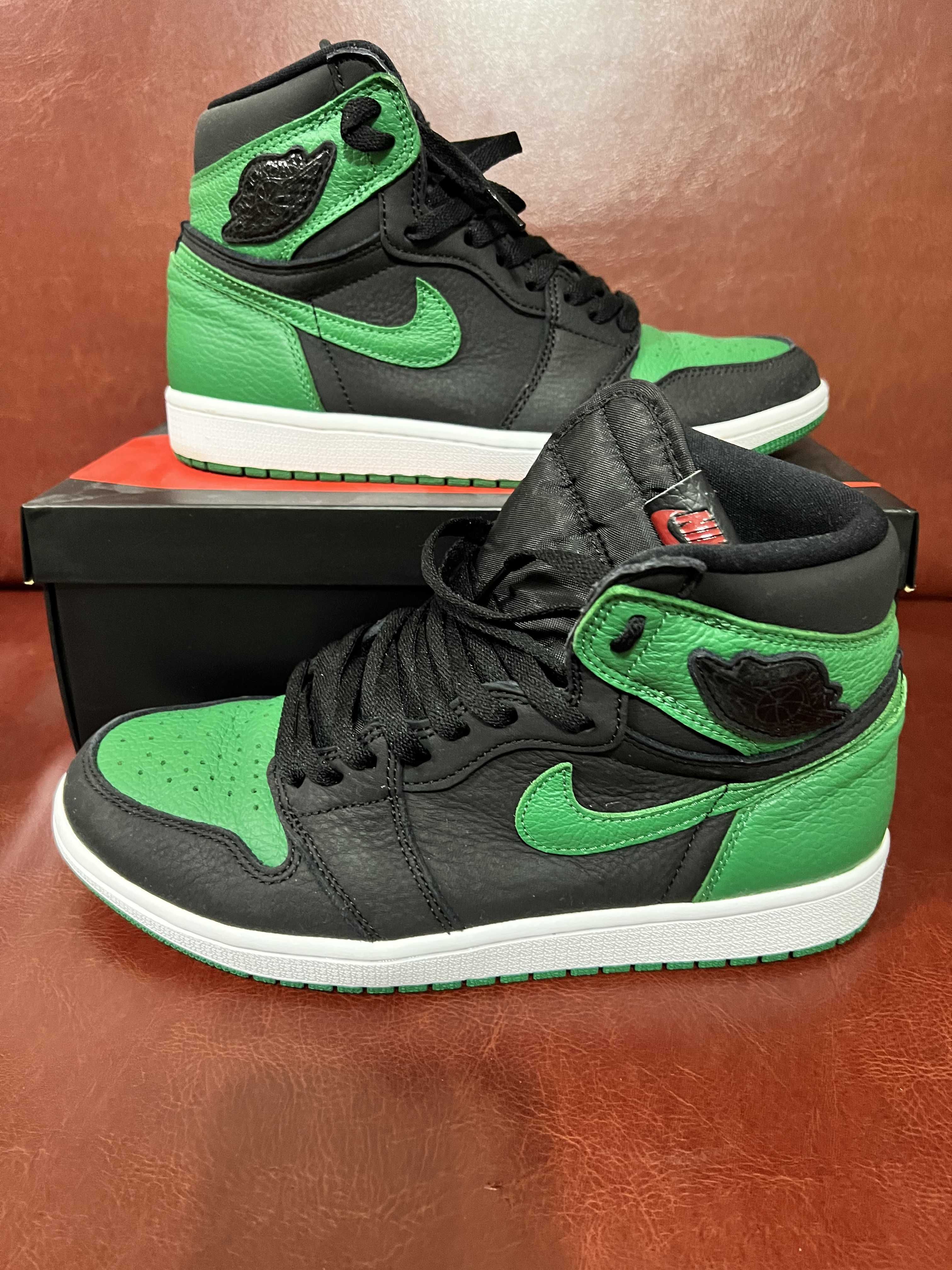 Nike Air Jordan 1 Retro High OG "Black/Pine Green" (2020)      