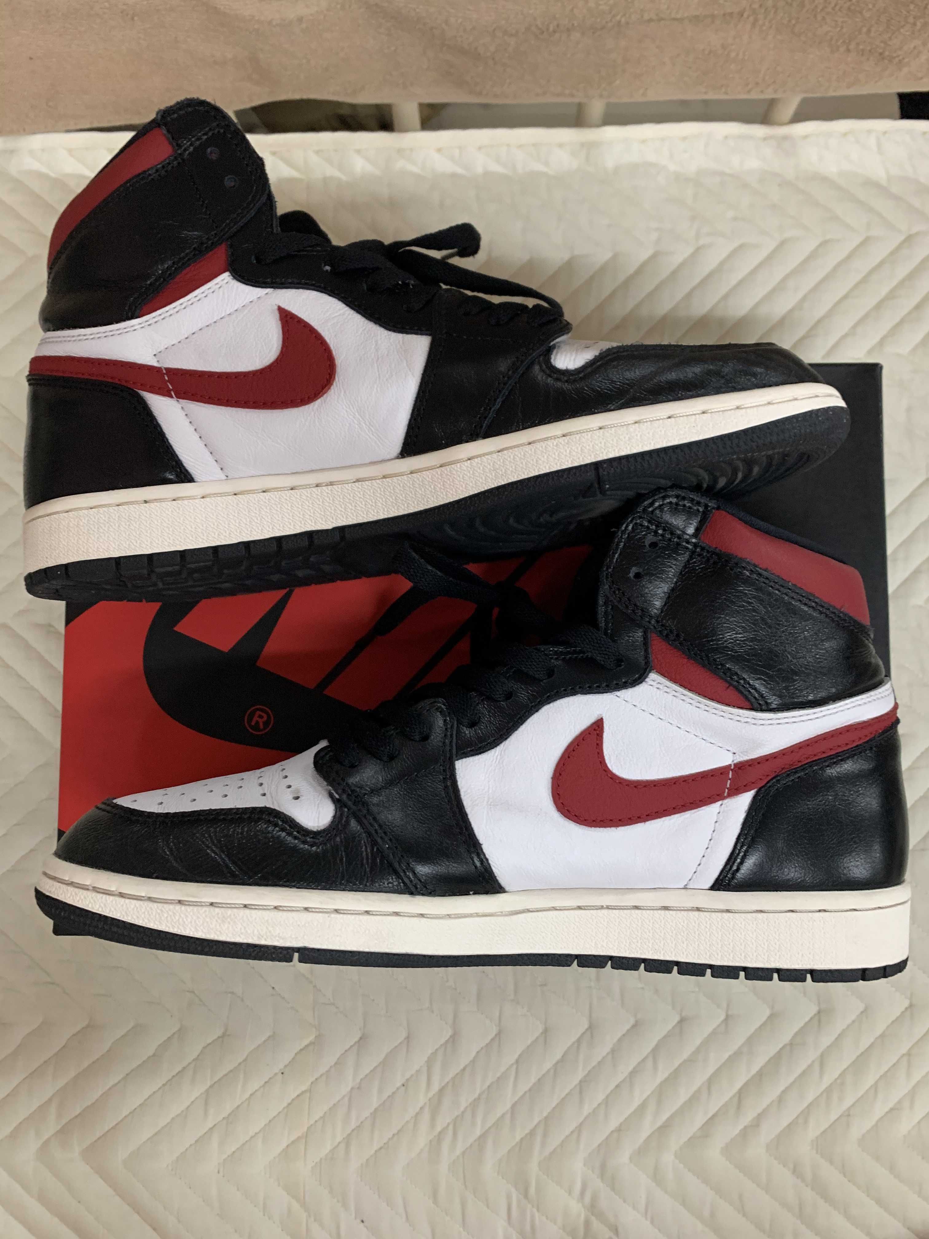 Nike Air Jordan 1 Retro High "Black/White/Sail/Gym Red"    