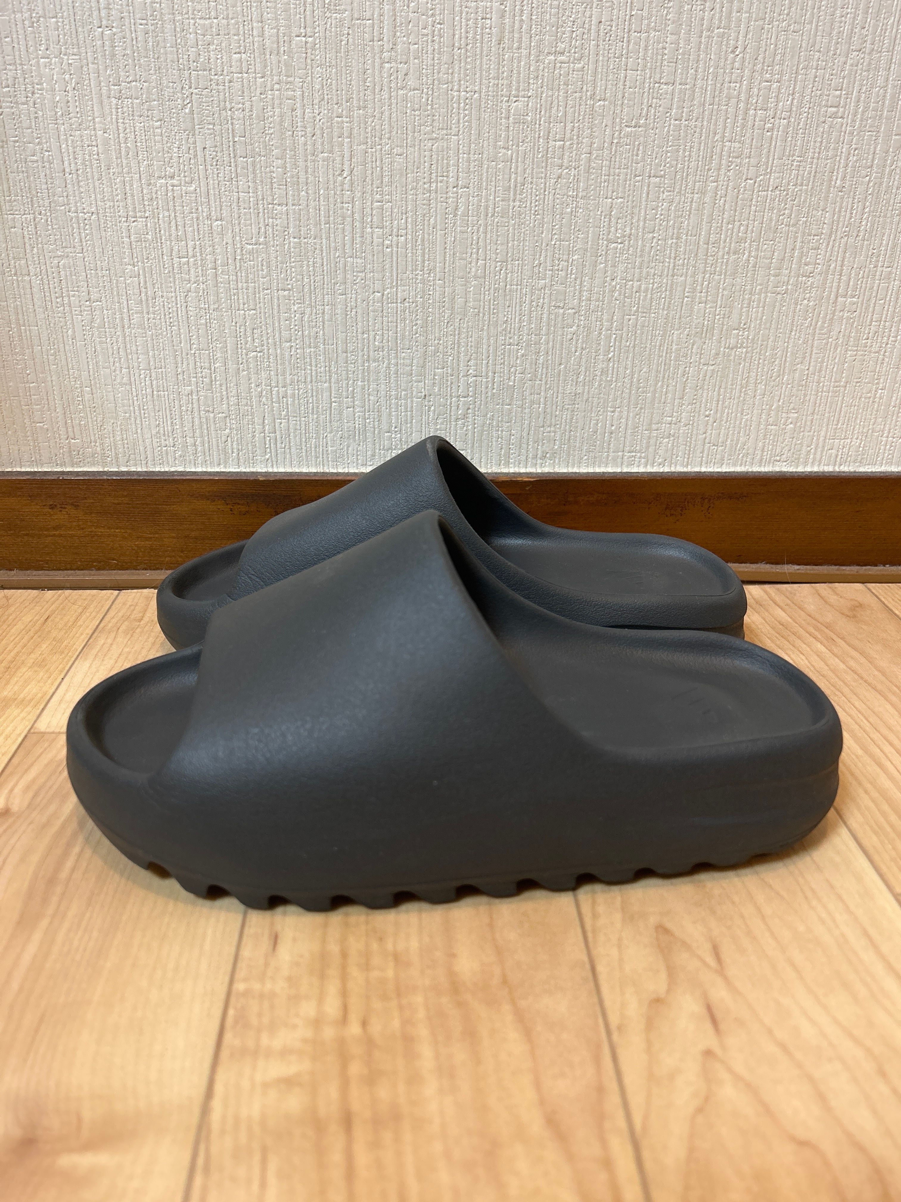 adidas YEEZY Slide "Onyx"