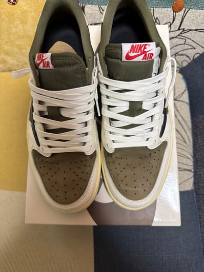 Travis Scott × Nike Air Jordan 1 Low OG SP "Reverse Olive"