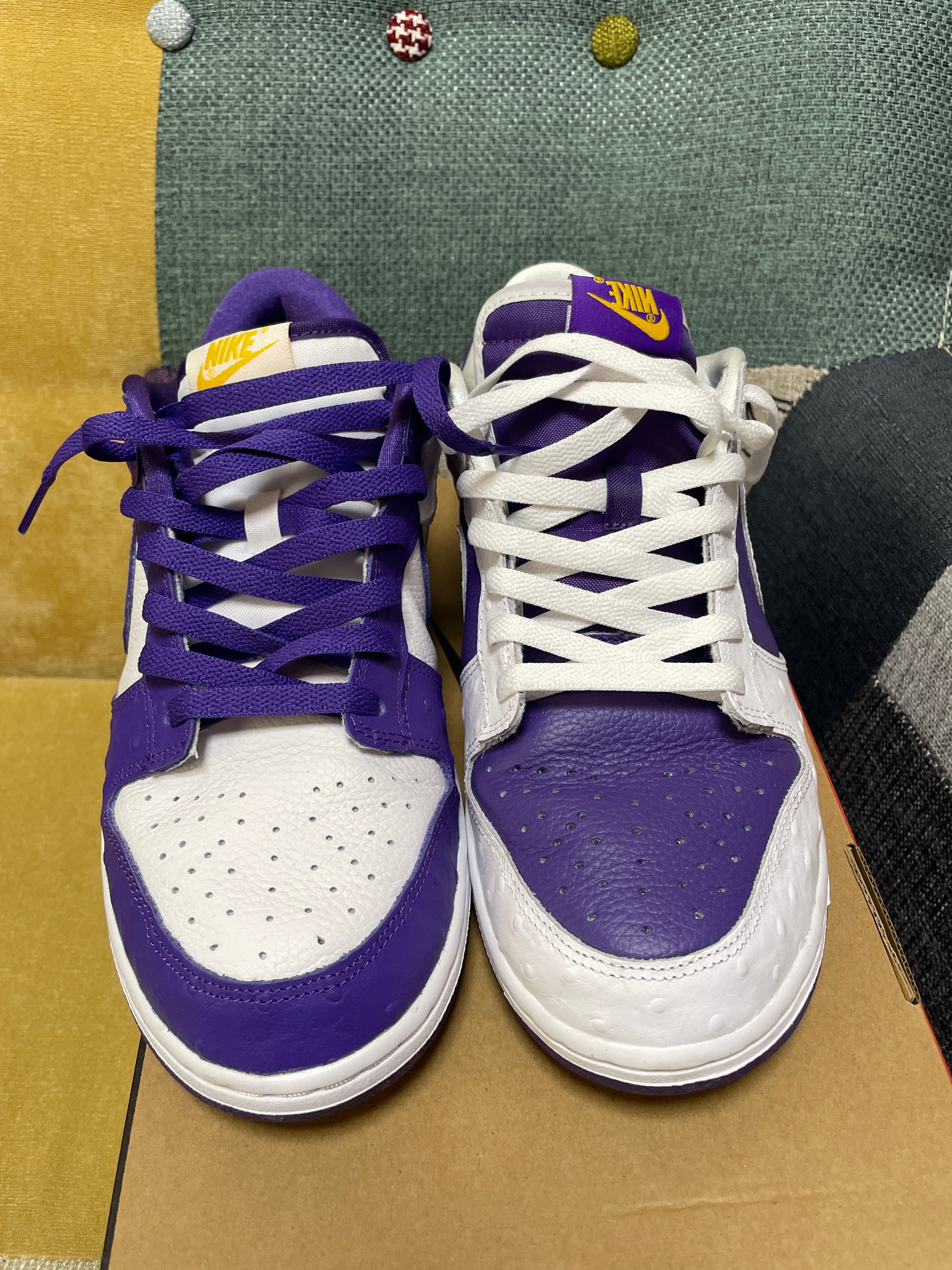 Nike Women's Dunk Low "Made You Look"