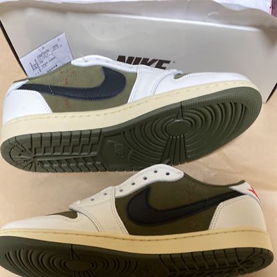 Travis Scott × Nike Air Jordan 1 Low OG SP "Reverse Olive"