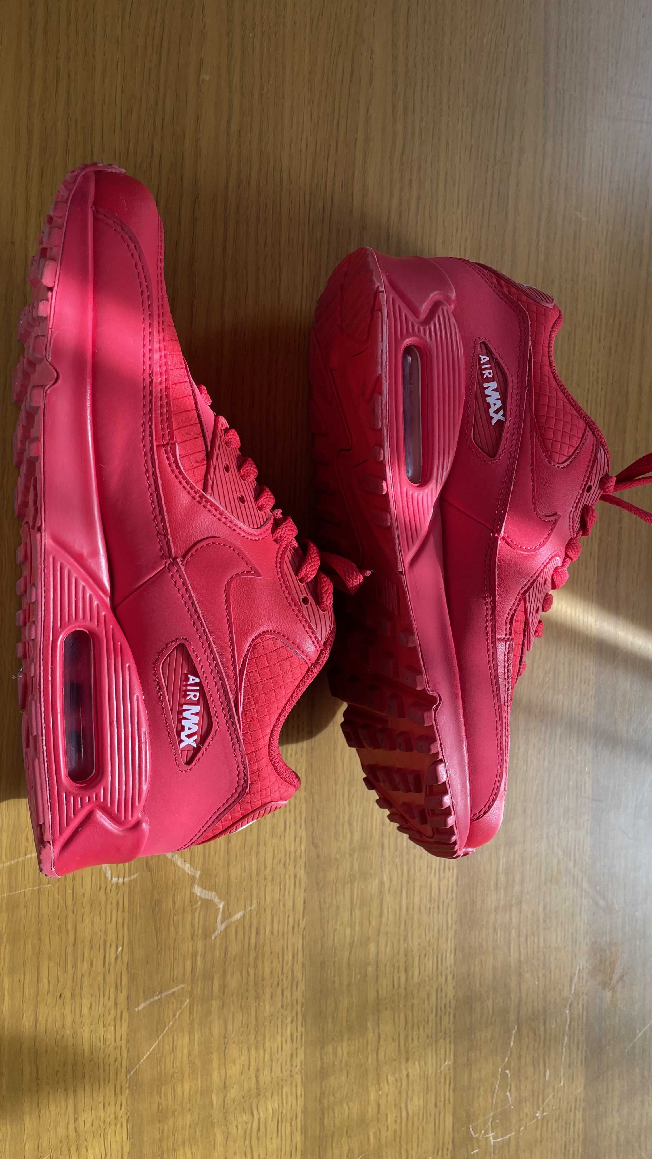 NIKE AIR MAX 90 ESSENTIAL "UNIVERSITY RED"