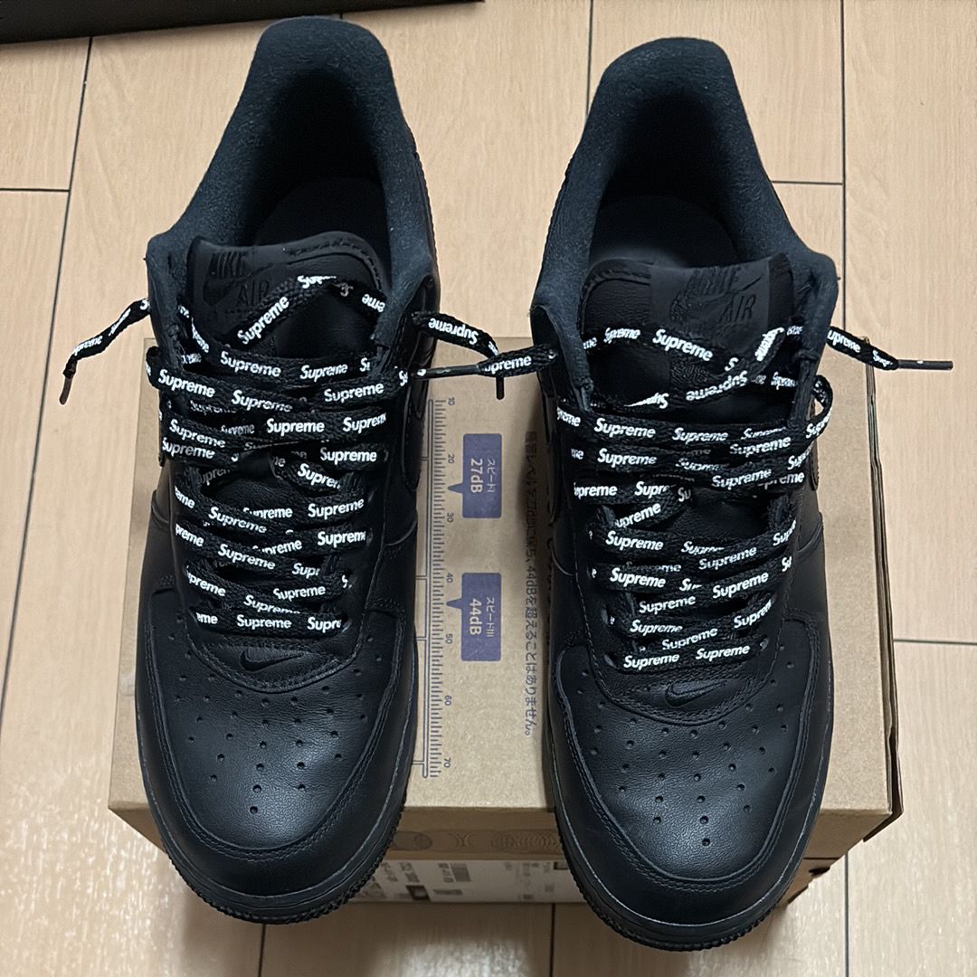 Supreme × Nike Air Force 1 Low "Black"