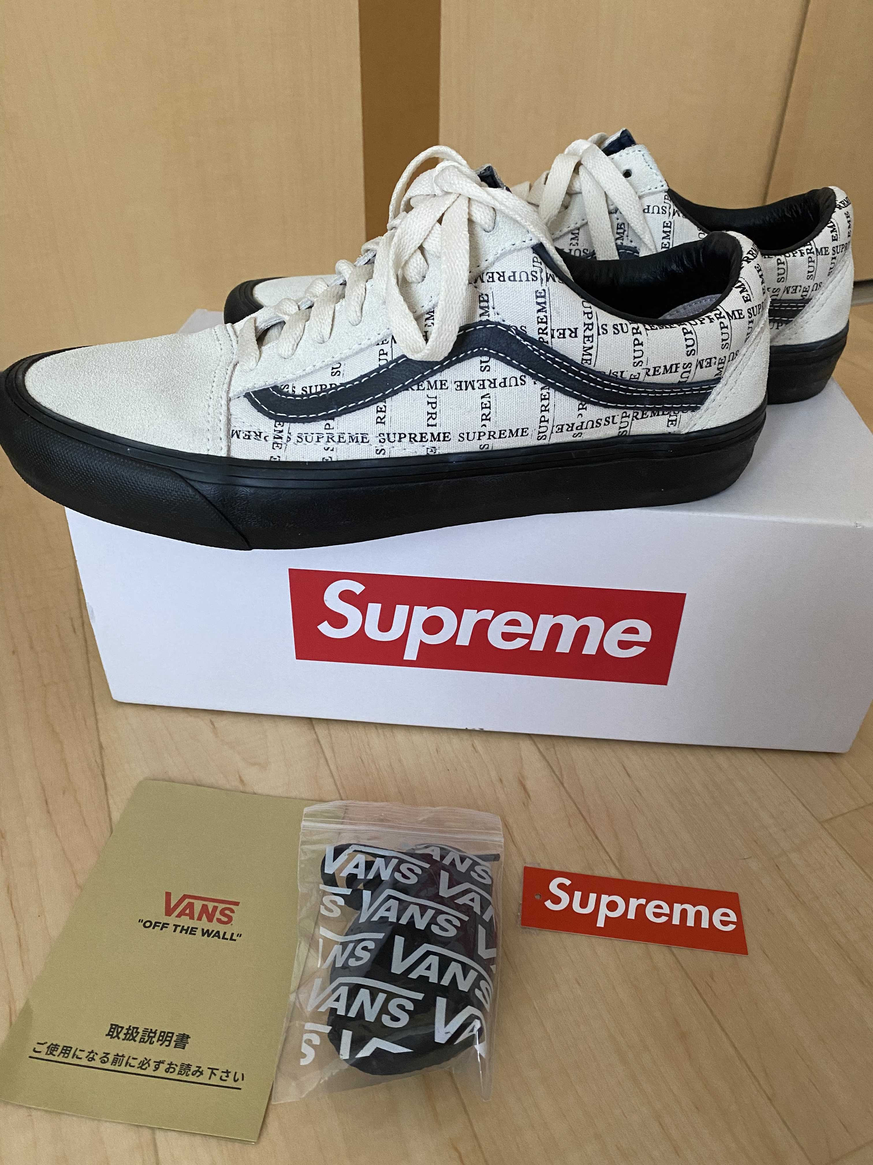 Supreme × Vans Old Skool "White"