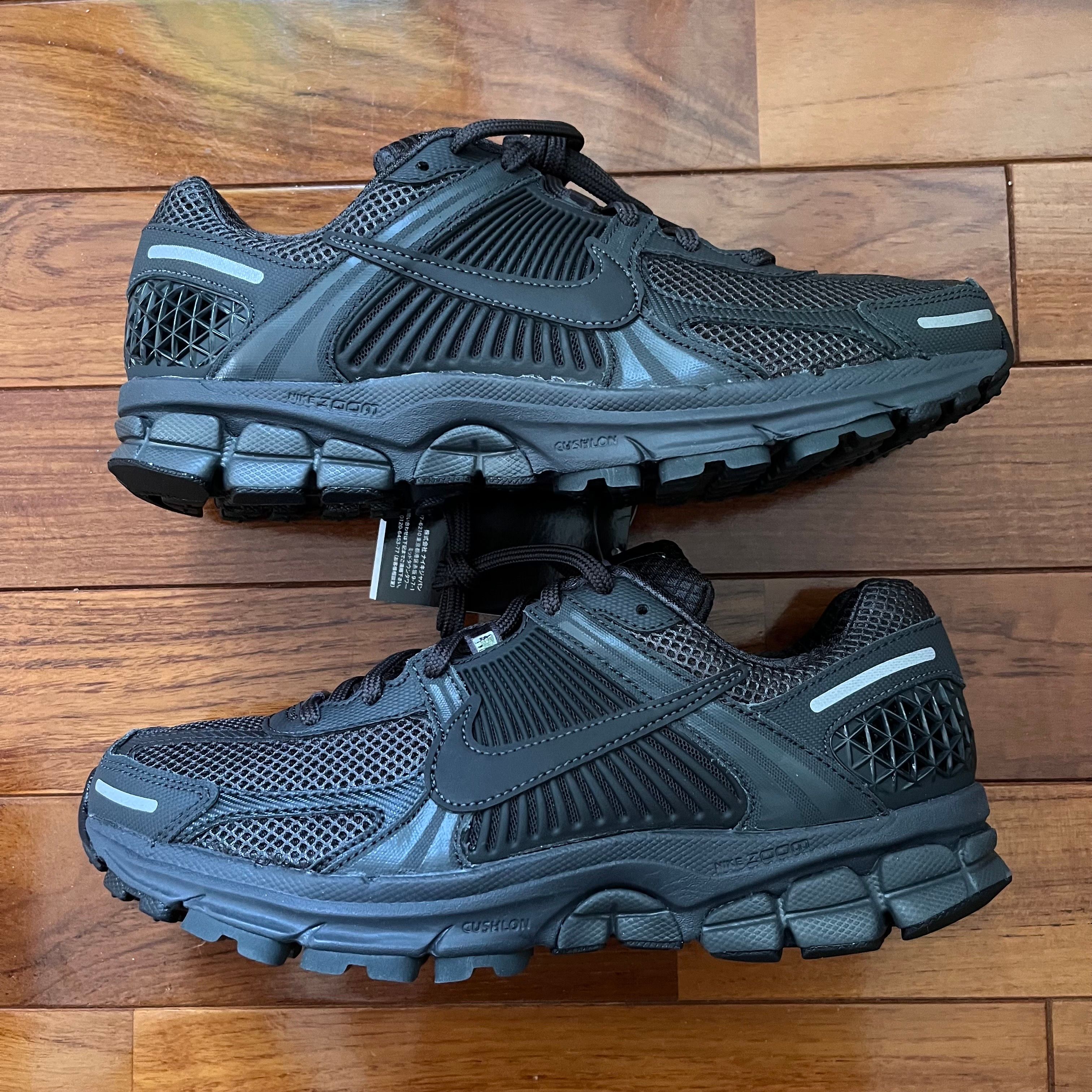 Nike Zoom Vomero 5 "Anthracite"