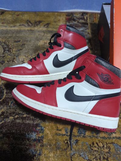 Nike Air Jordan 1 High OG "Lost & Found/Chicago"