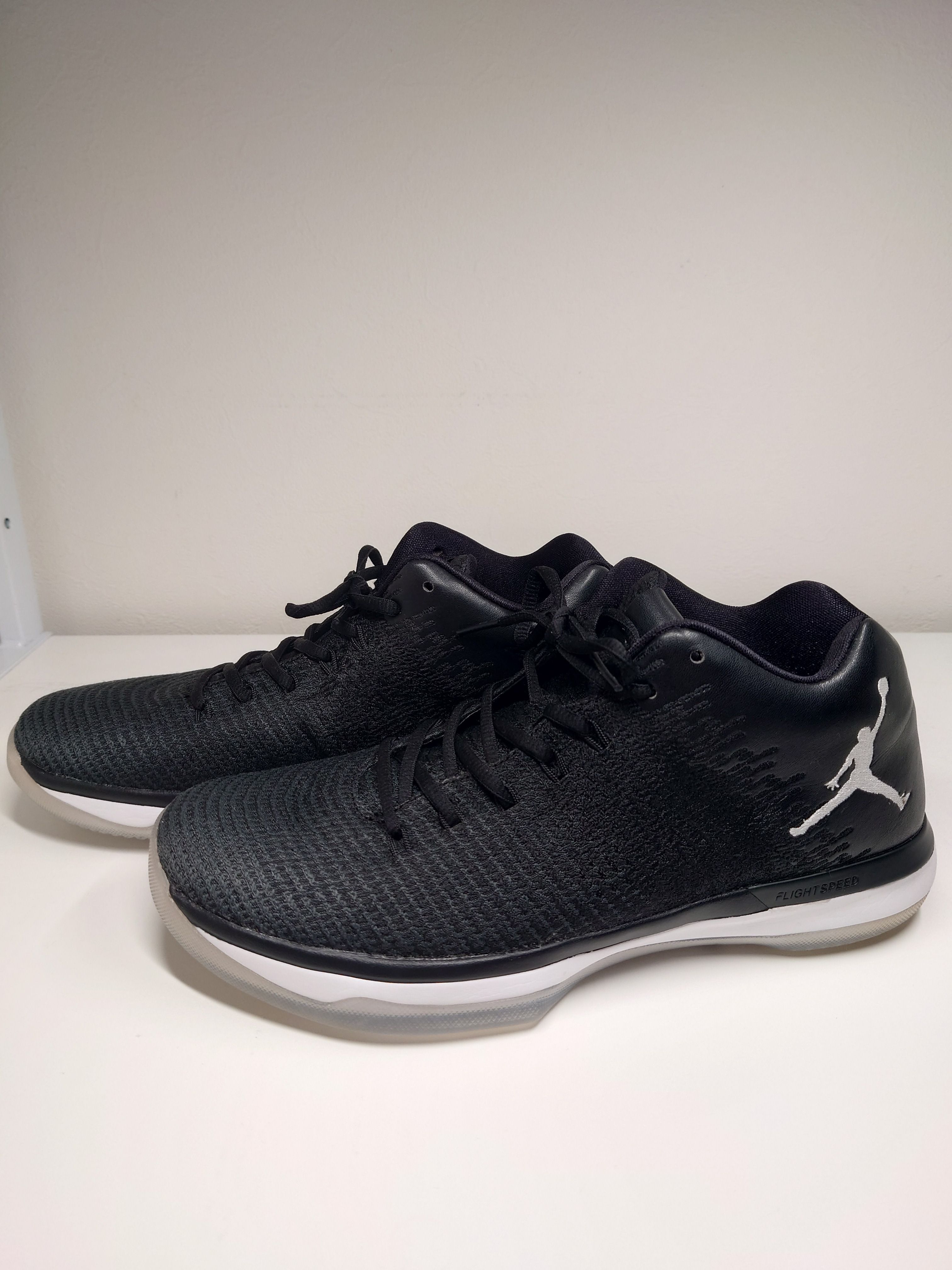 Nike Air Jordan XXX1 Low "Black White"