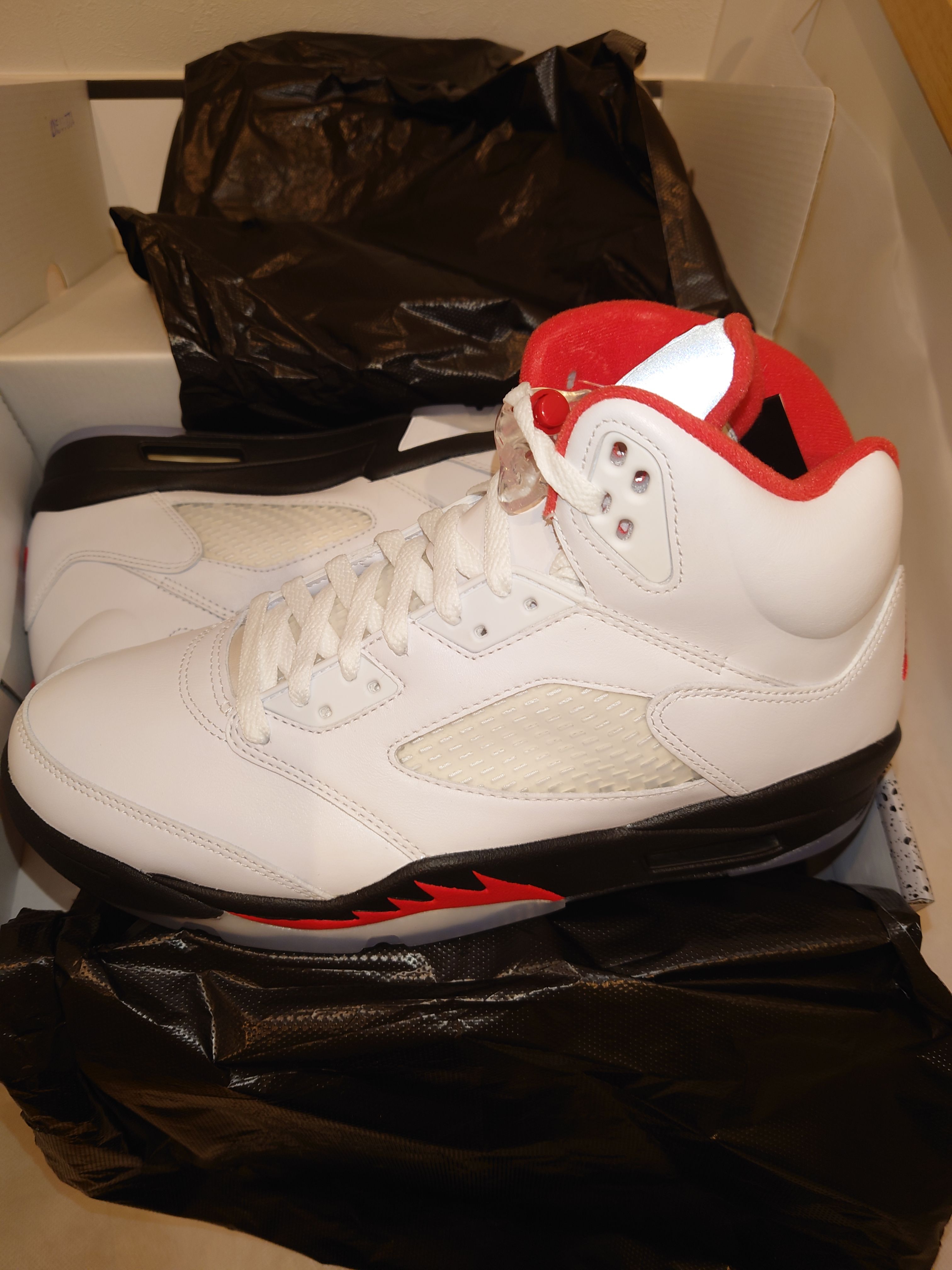 Nike Air Jordan 5 Retro "Fire Red" (2020)