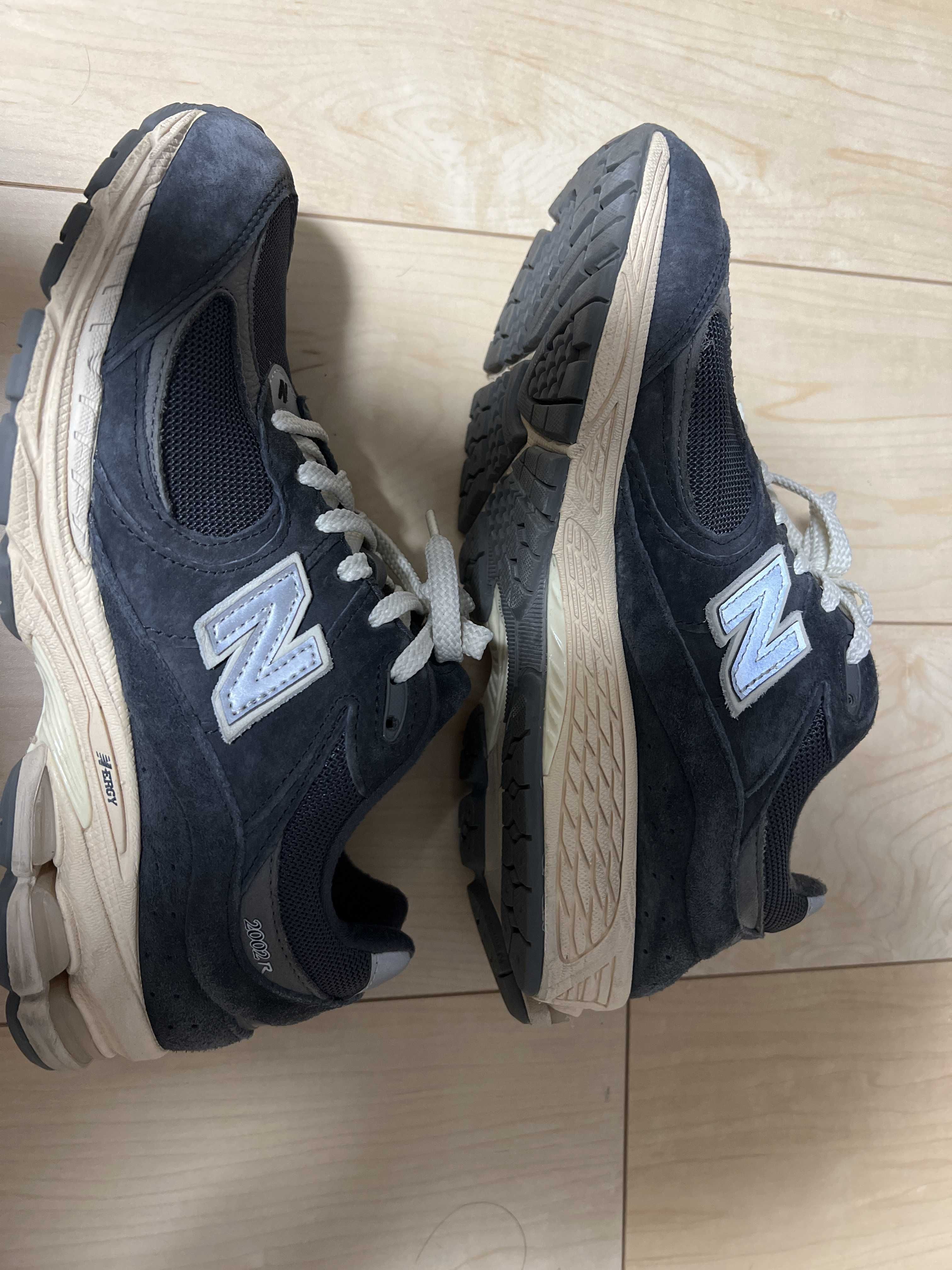 New Balance 2002R "Phantom"