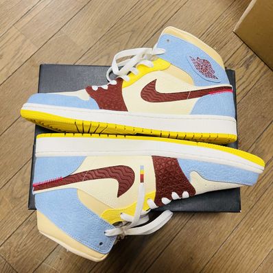 MAISON CHATEAU ROUGE × NIKE AIR JORDAN 1 MID SE "WHITE/LIGHT BLUE"