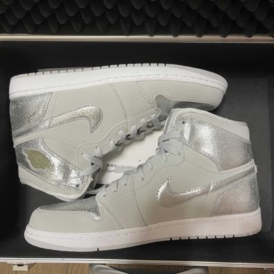 Nike Air Jordan 1 Retro High OG "CO.JP/TOKYO" (Suitcase)