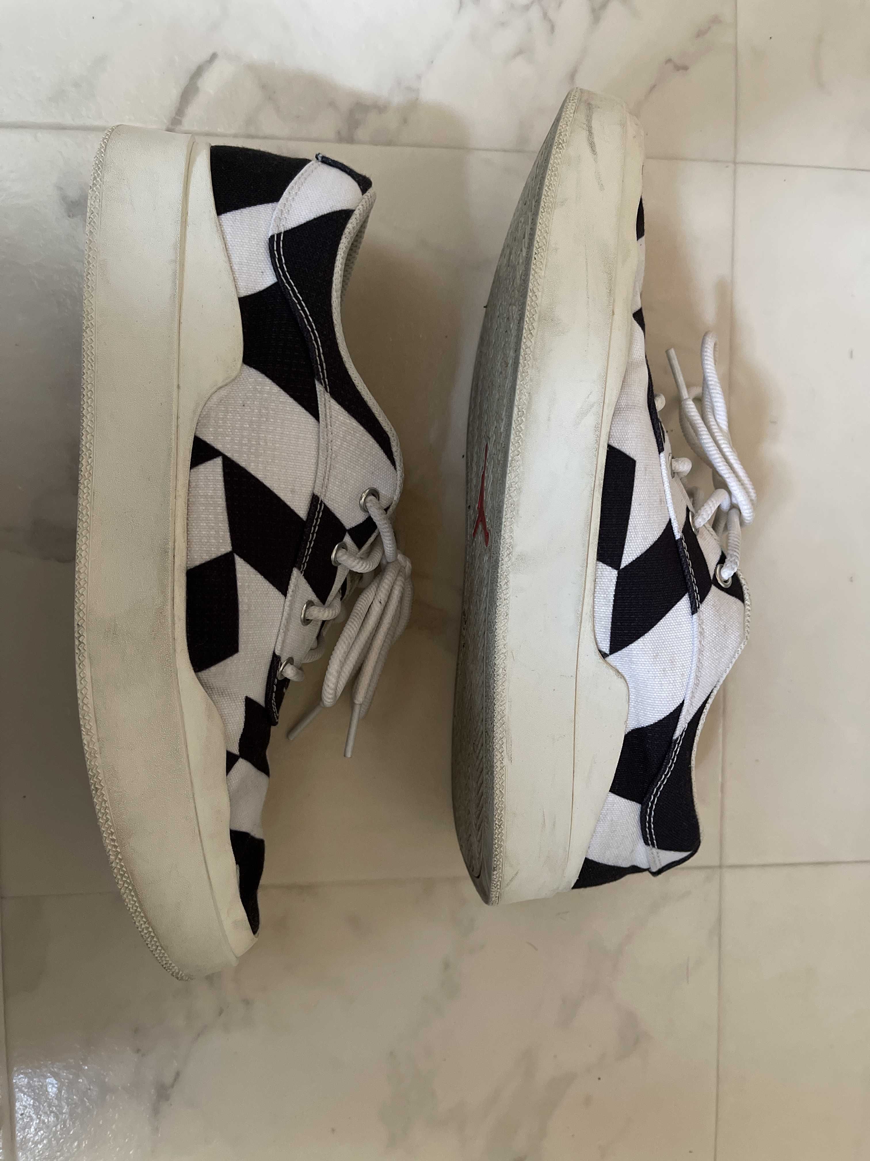 ナイキ エアジョーダン ウェストブルック0.3 "ホワイト/ブラック"