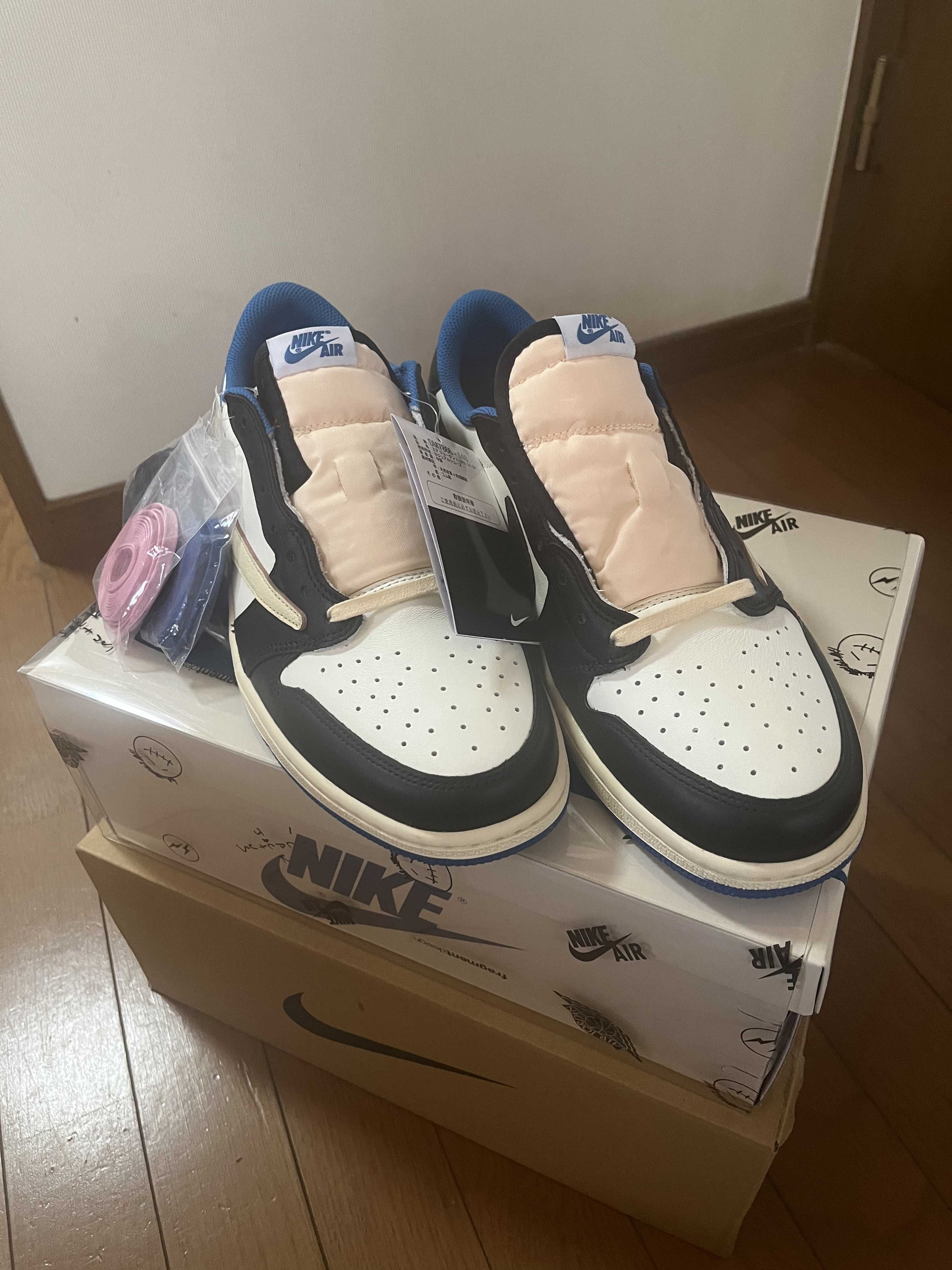 Travis Scott × fragment design × Nike Air Jordan 1 Low OG SP "Military Blue"