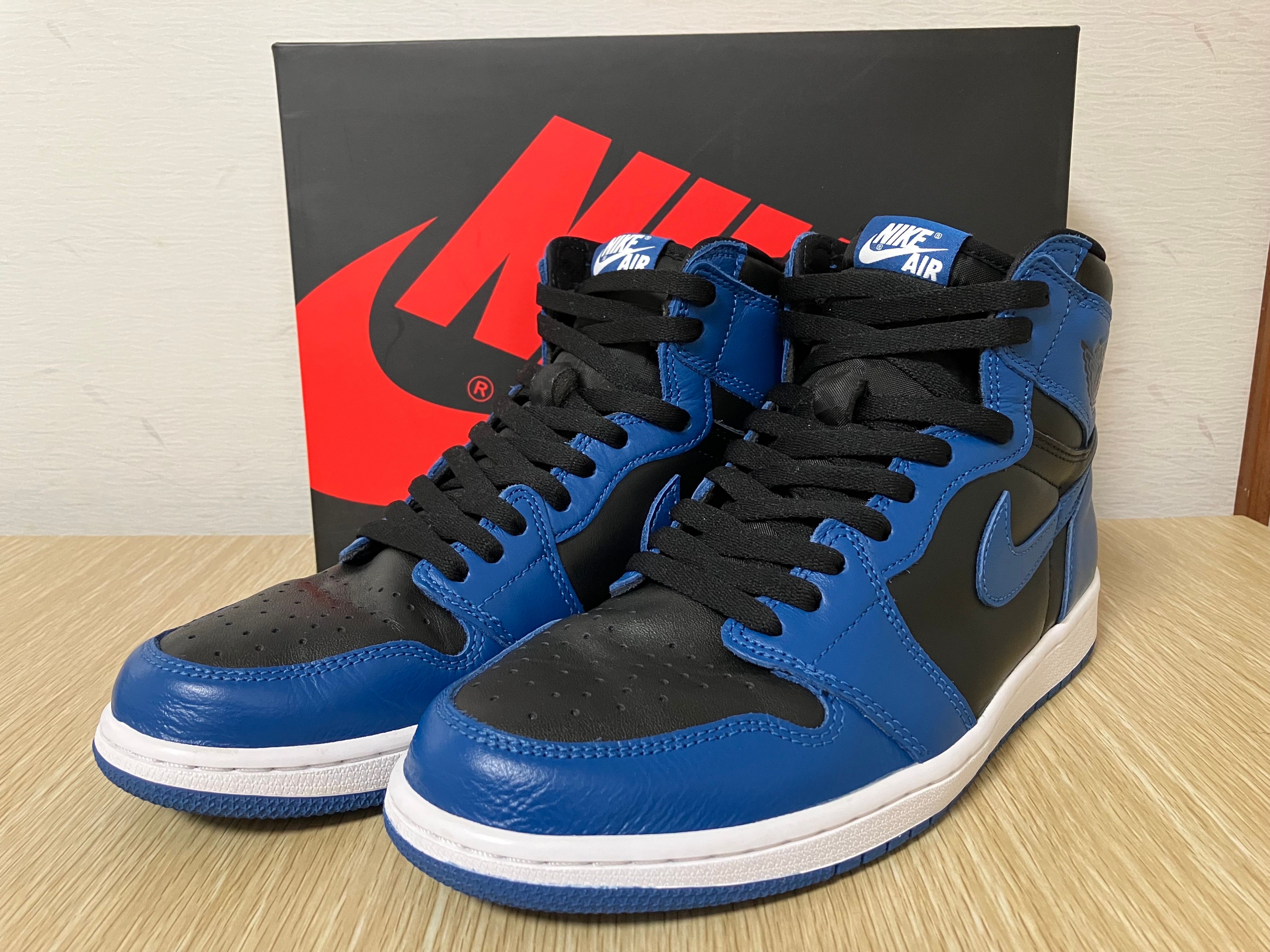 Nike Air Jordan 1 Retro High OG "Dark Marina Blue"